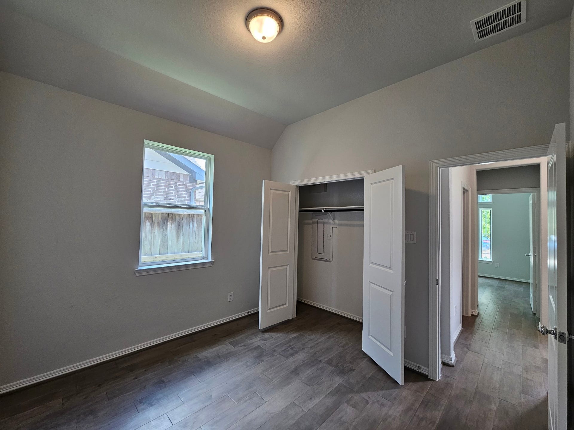 2414 Manor Valley Lane, Missouri City, TX 77459 2414 Manor Valley Lane, Missouri City, TX 77459