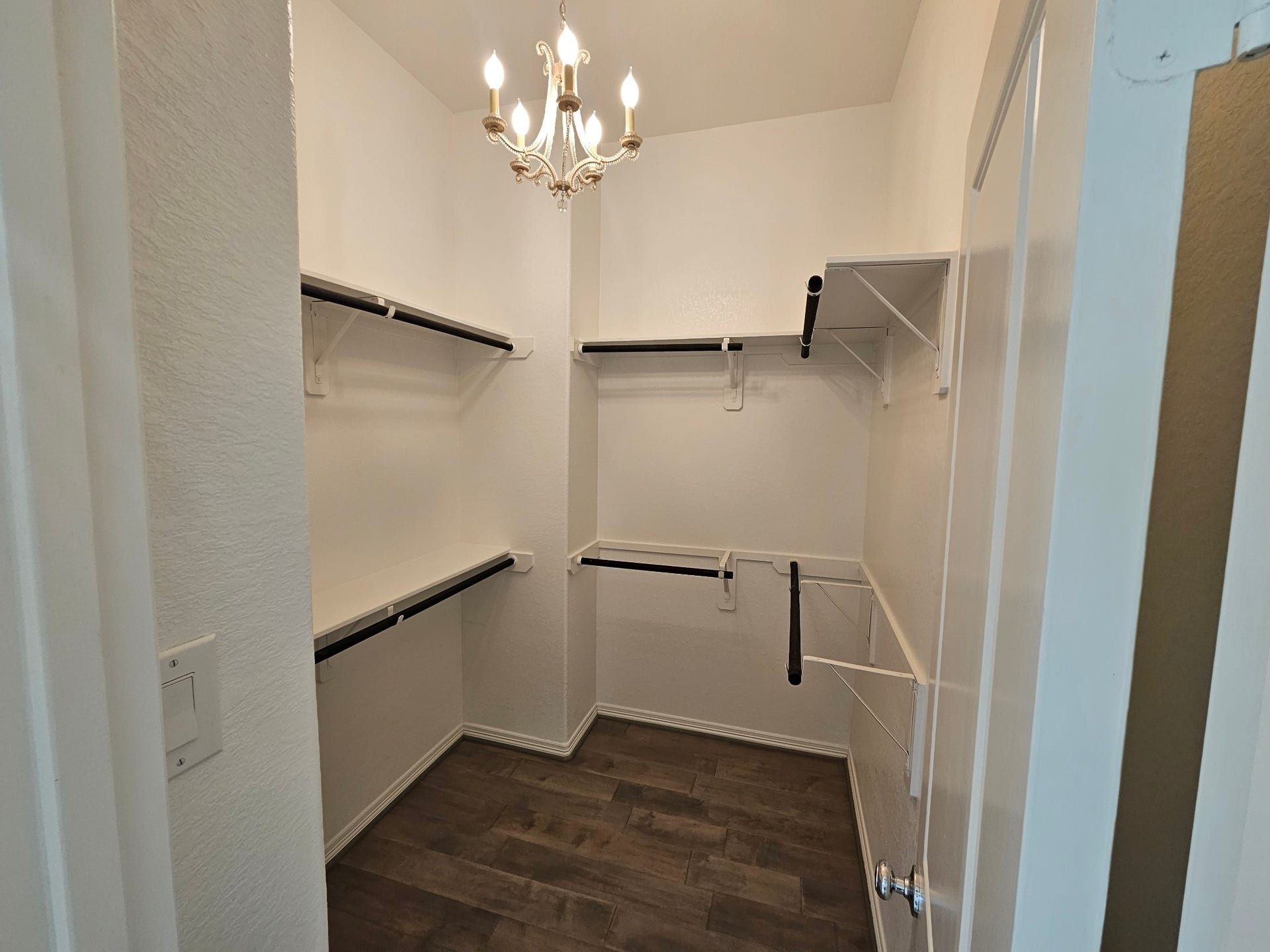 2414 Manor Valley Lane, Missouri City, TX 77459 2414 Manor Valley Lane, Missouri City, TX 77459
