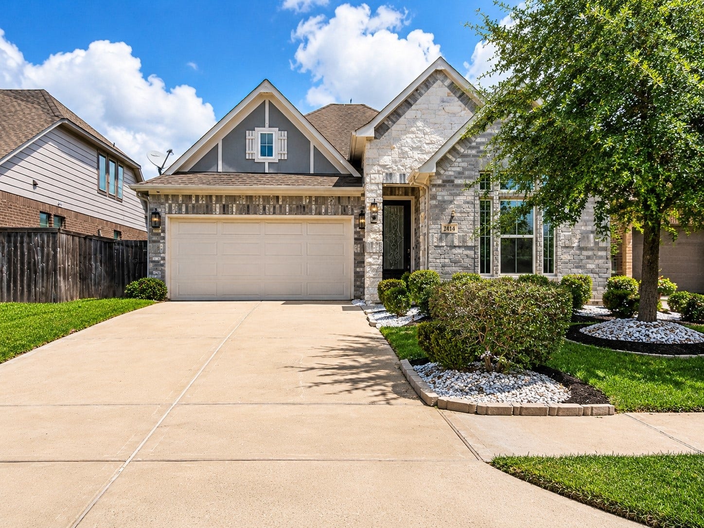 2414 Manor Valley Lane, Missouri City, TX 77459 2414 Manor Valley Lane, Missouri City, TX 77459