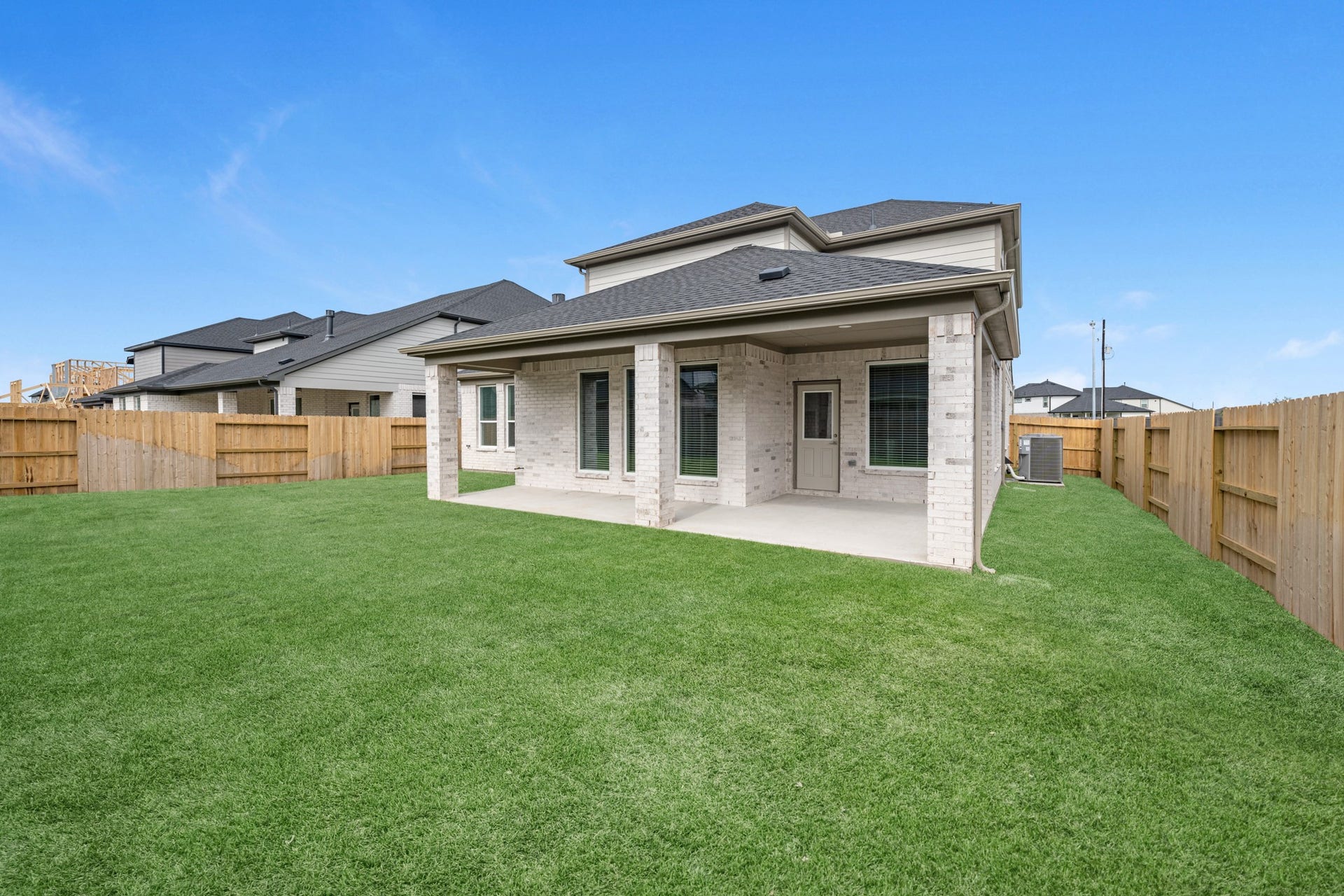 4526 Breezewood Drive, Rosenberg, TX 77471