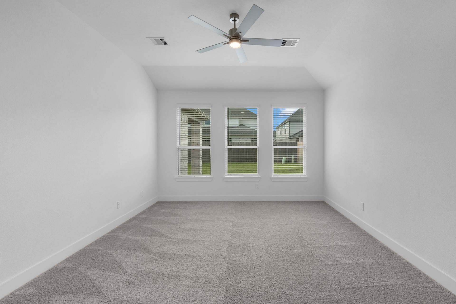 4526 Breezewood Drive, Rosenberg, TX 77471