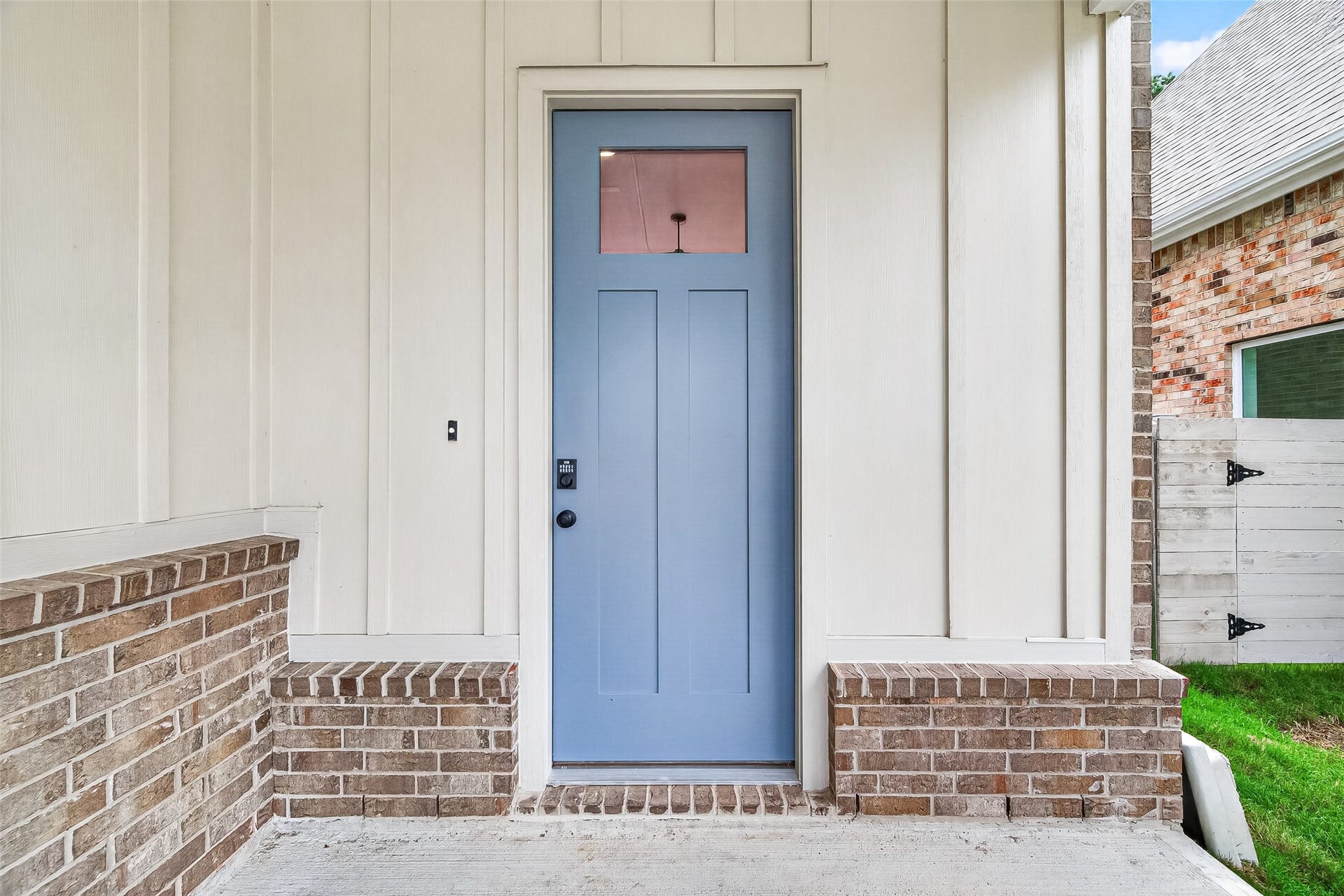 11215 Moccasin Drive, Montgomery, TX 77316