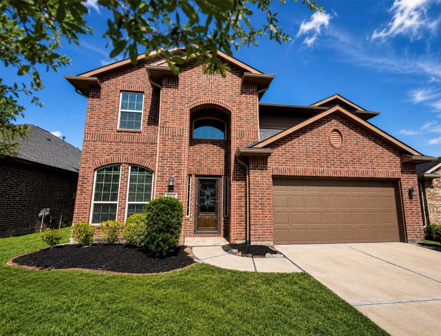 Property photo for 15618 Whisper Woods Drive, Cypress, TX