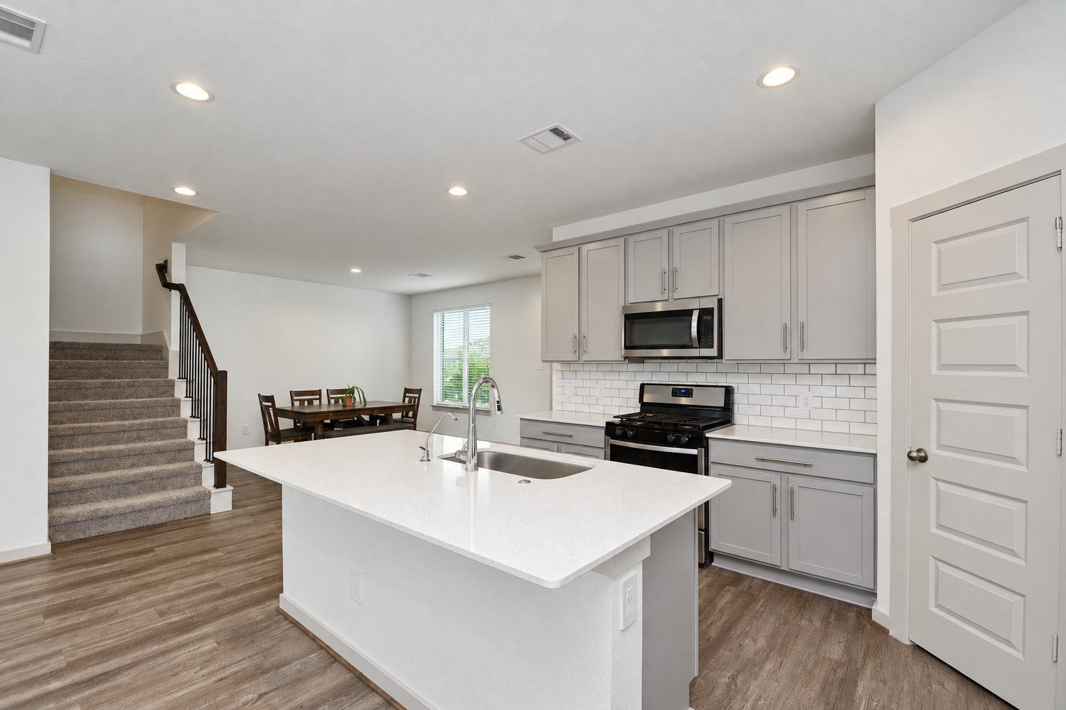 3514 Joshua Grove Lane, Missouri City, TX 77459 3514 Joshua Grove Lane, Missouri City, TX 77459