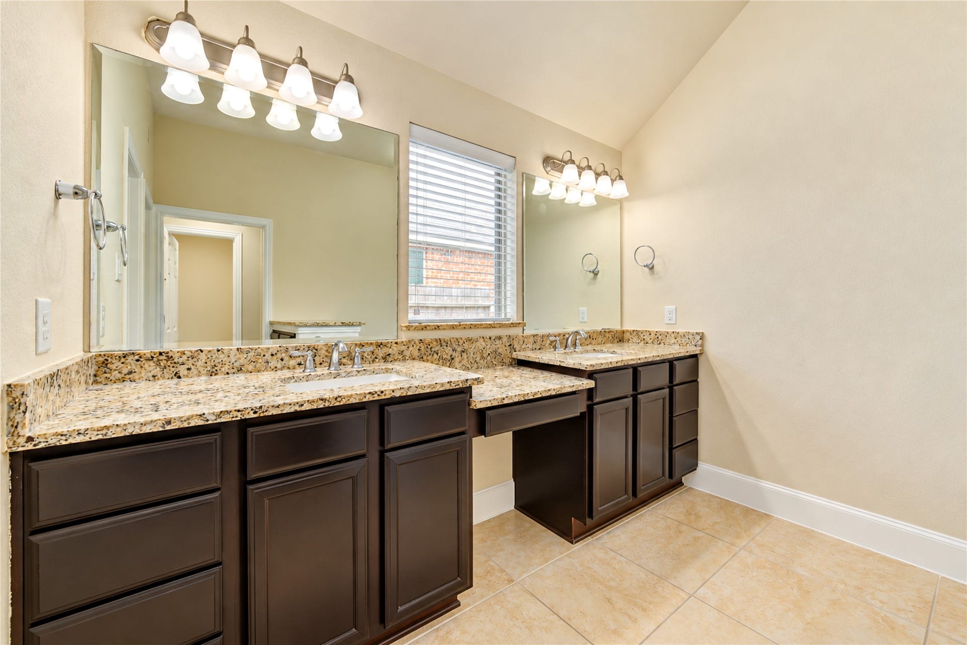 16815 Bannermans Way, Richmond, TX 77407