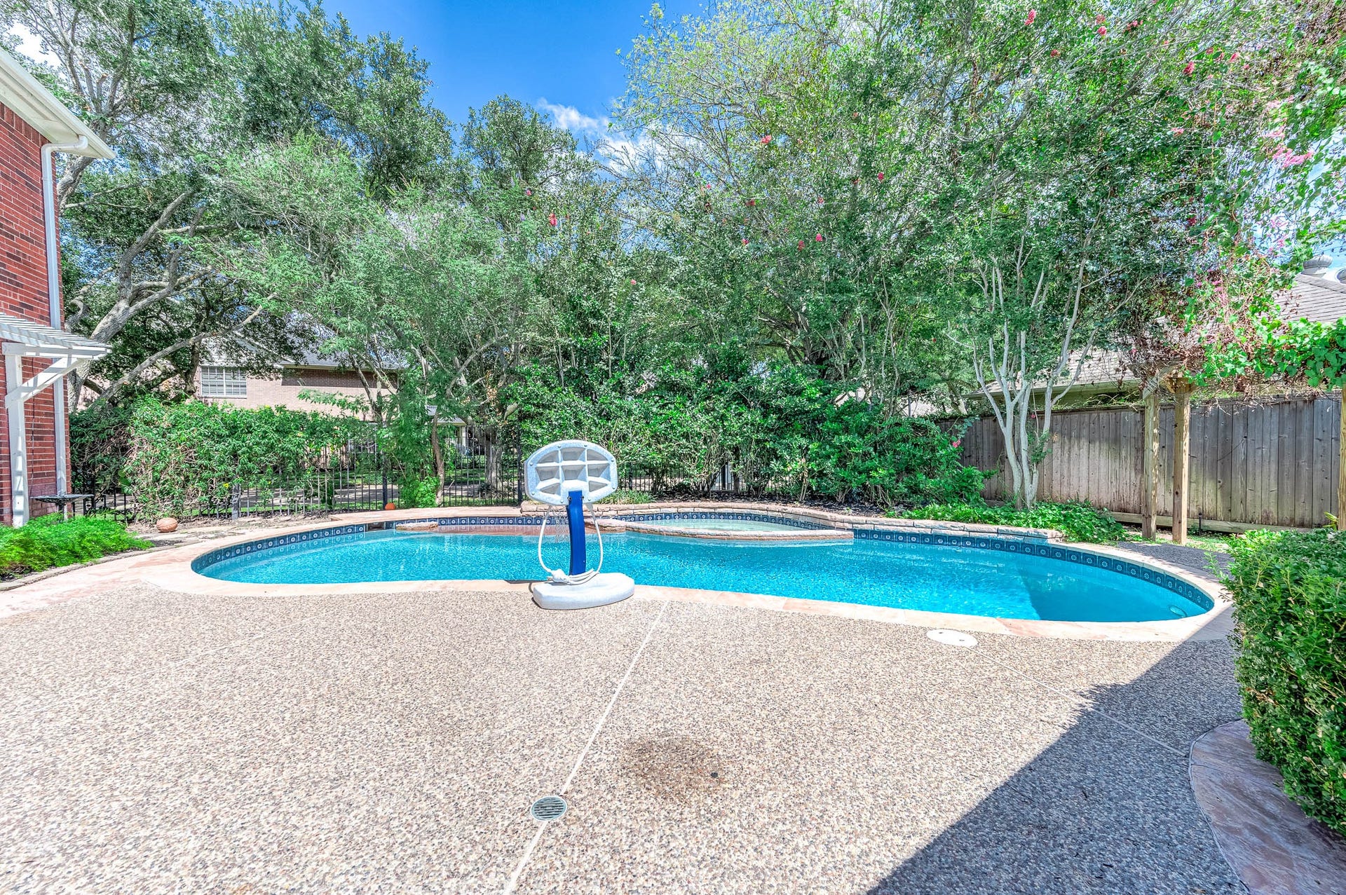 13 Turtle Creek Manor, Sugar Land, TX 77479 13 Turtle Creek Manor, Sugar Land, TX 77479