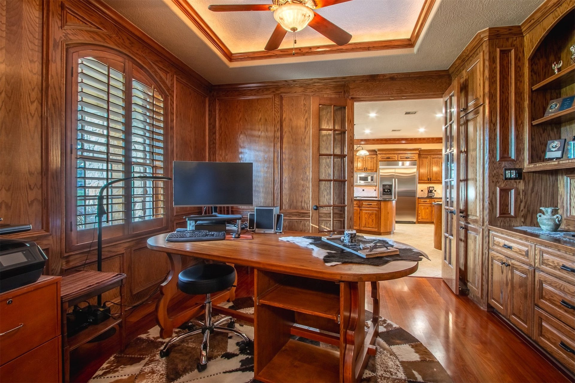 3150 Holmes Road Road, Richmond, TX 77406 Elegant office conveniently located off the entryway.