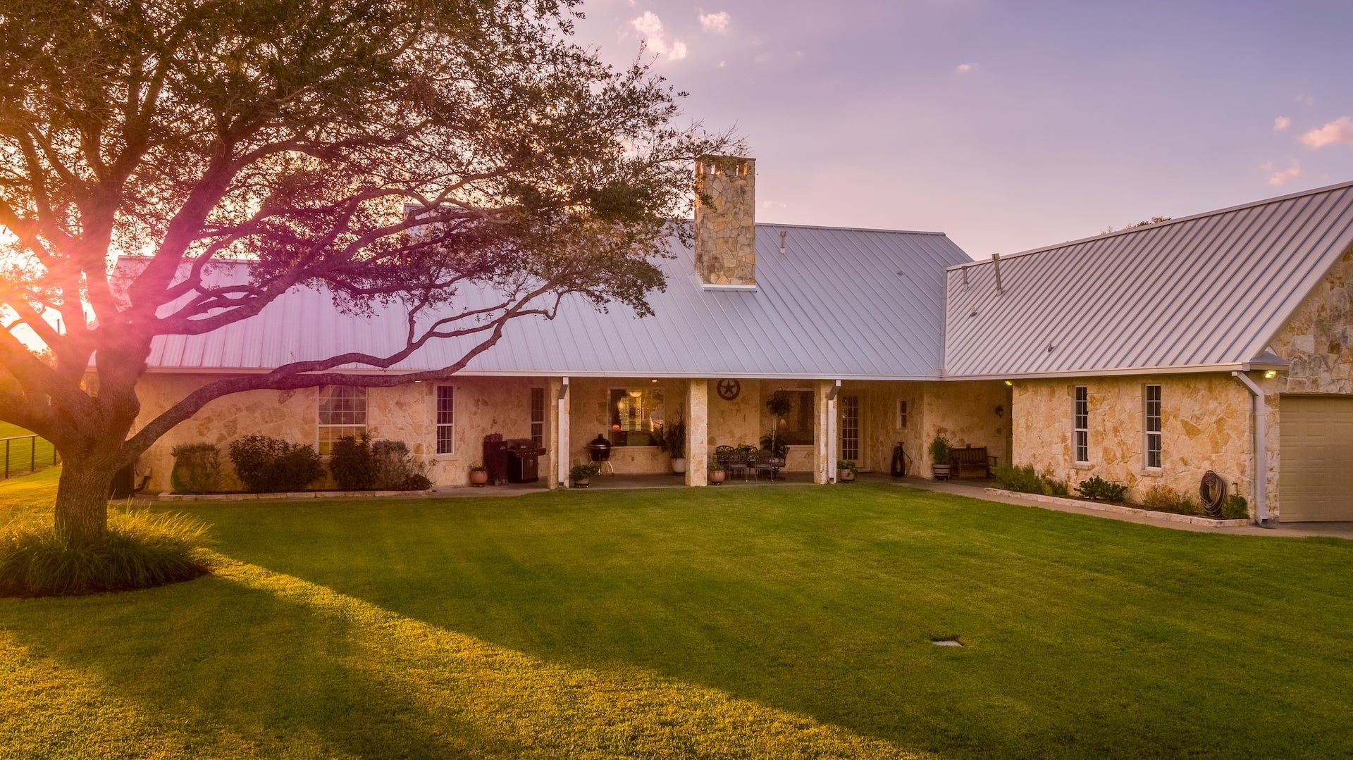 3150 Holmes Road Road, Richmond, TX 77406 Serene covered patio, perfect for relaxing in the shade.