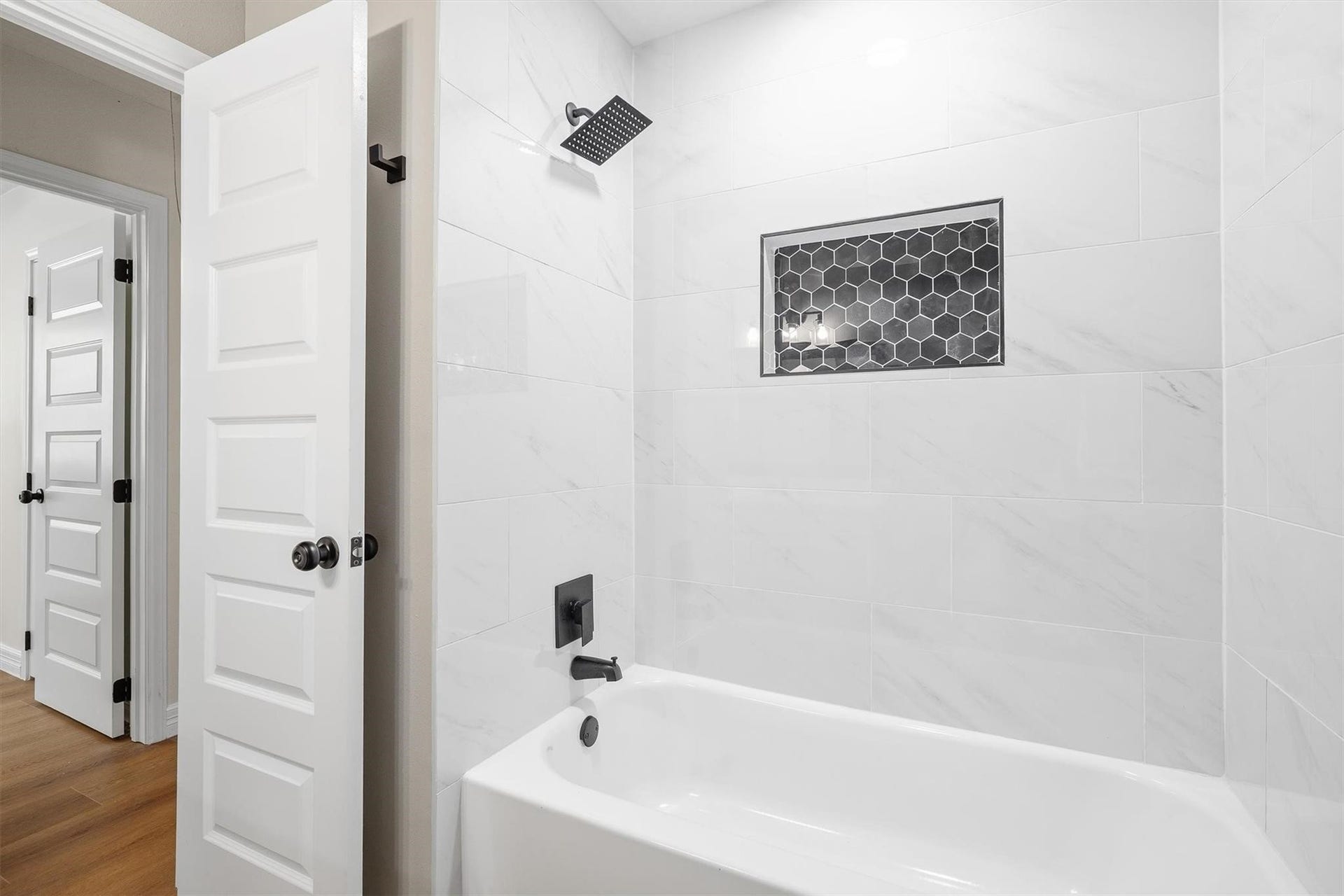 3 Still Corner Place, The Woodlands, TX 77381 3 Still Corner Place, The Woodlands, TX 77381
