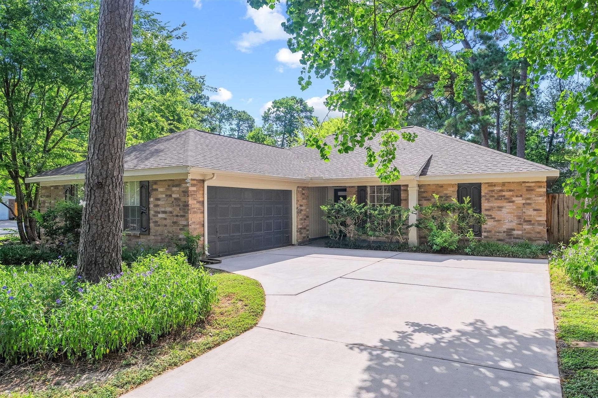 3 Still Corner Place, The Woodlands, TX 77381 3 Still Corner Place, The Woodlands, TX 77381