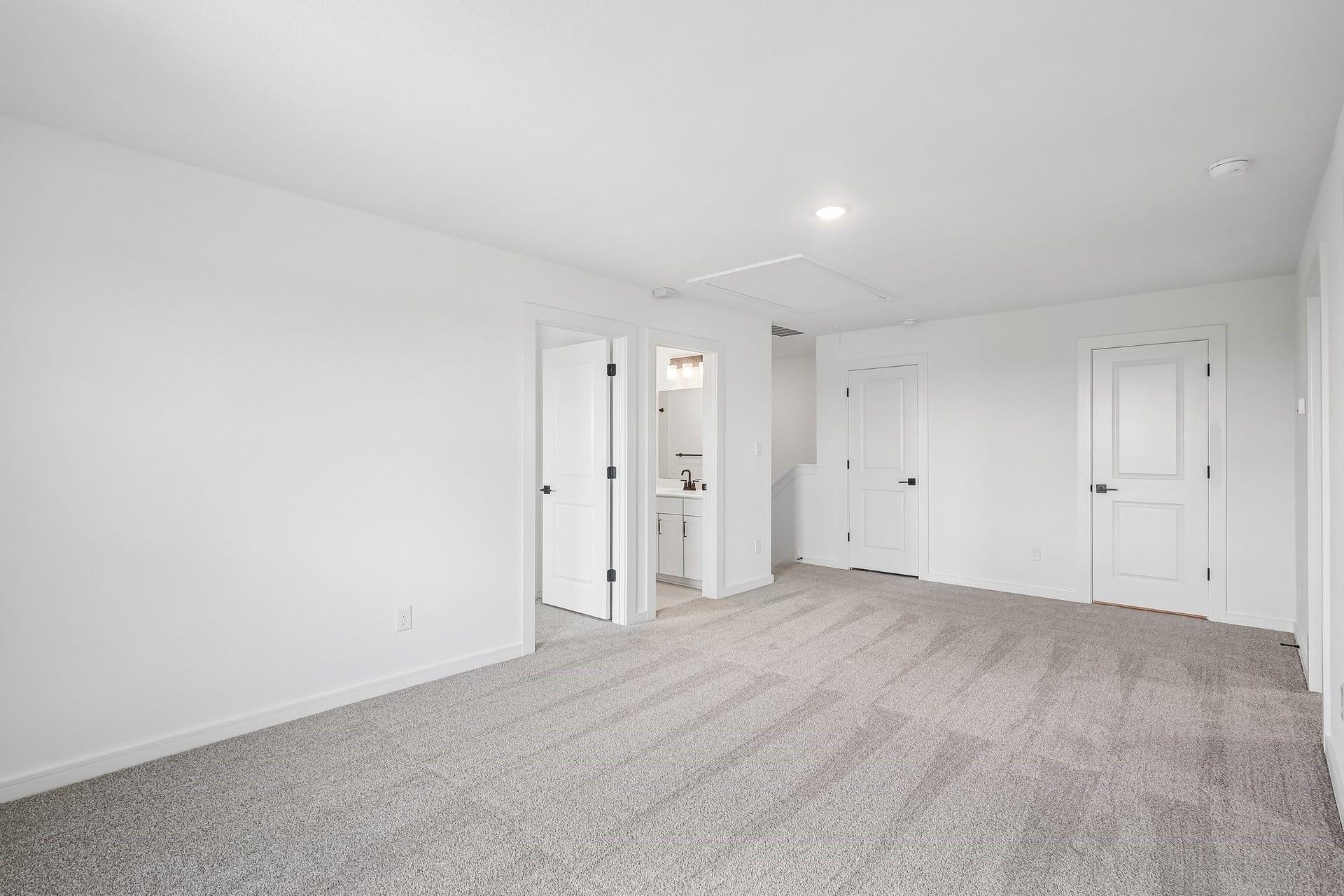 567 Day Station Drive, Dayton, TX 77535 Flexible loft