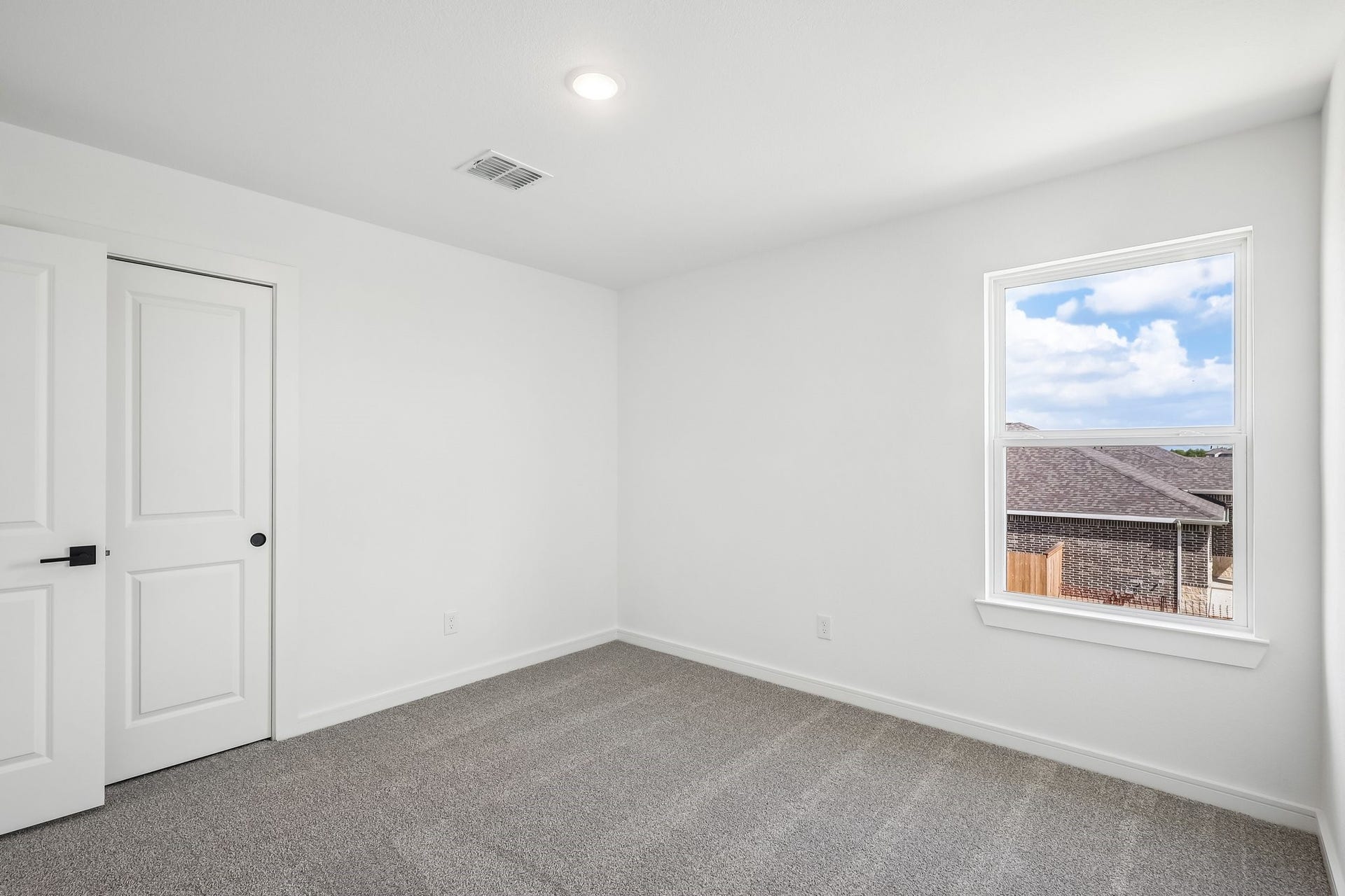 567 Day Station Drive, Dayton, TX 77535 Bedroom 3