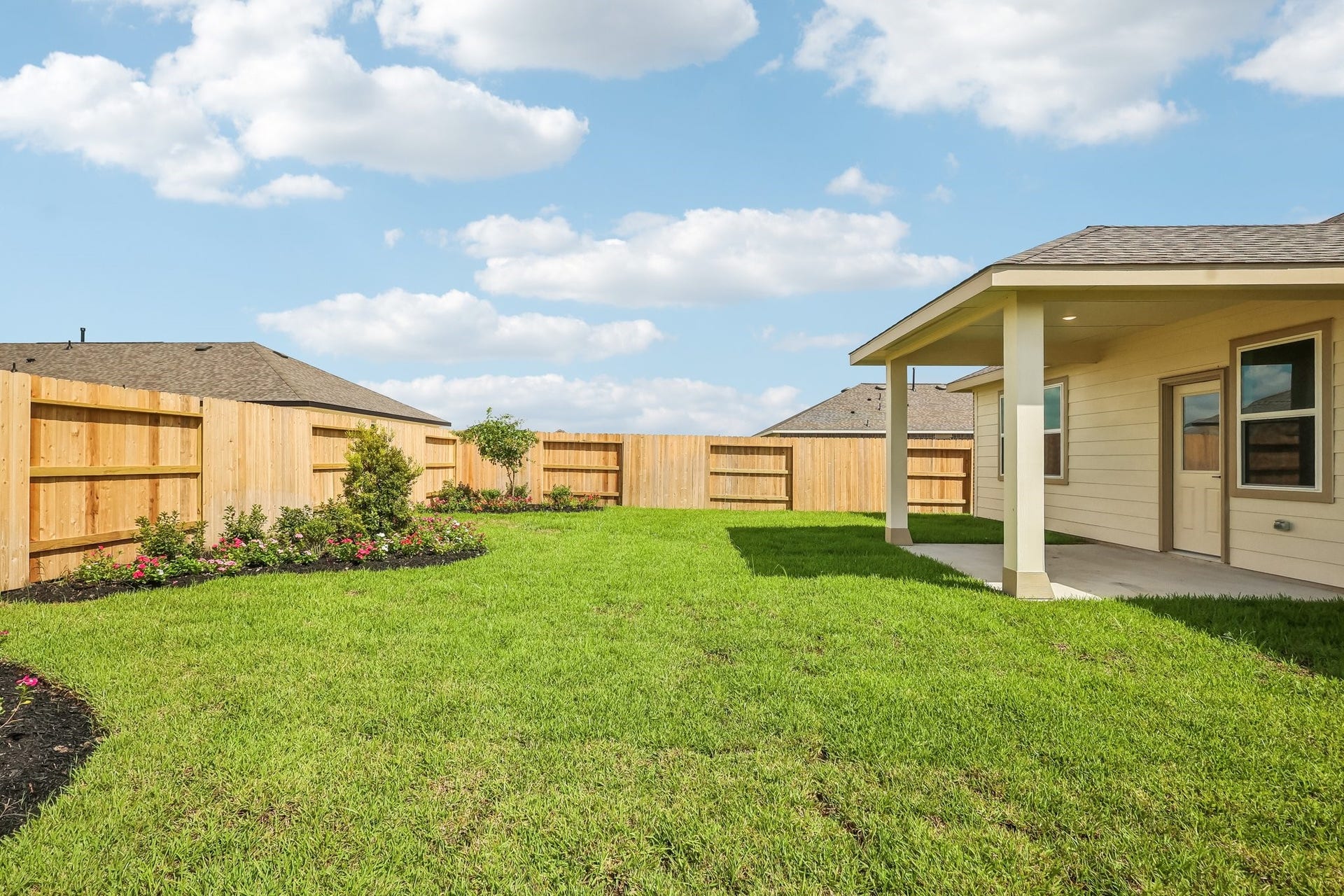 567 Day Station Drive, Dayton, TX 77535 Amazing backyard with lush landscaping!