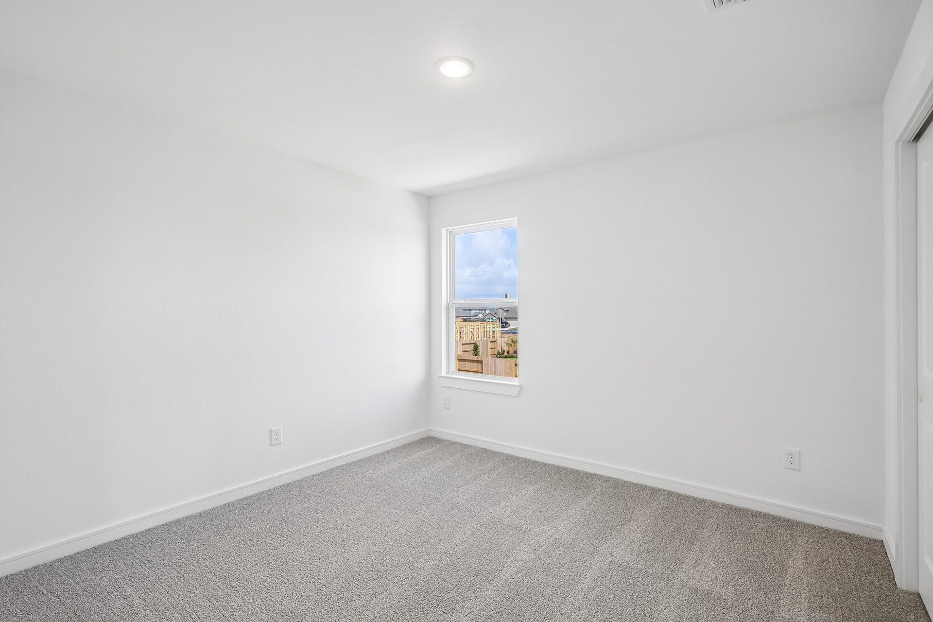 567 Day Station Drive, Dayton, TX 77535 Bedroom 2