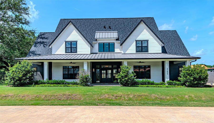 Property photo for 21823 White Oak View Drive, Tomball, TX