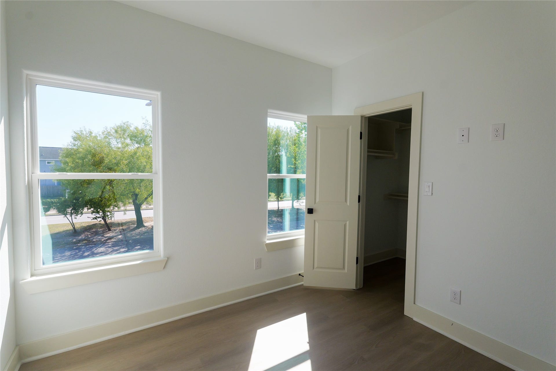 8430 Brandon Street, Houston, TX 77051 8430 Brandon Street, Houston, TX 77051
