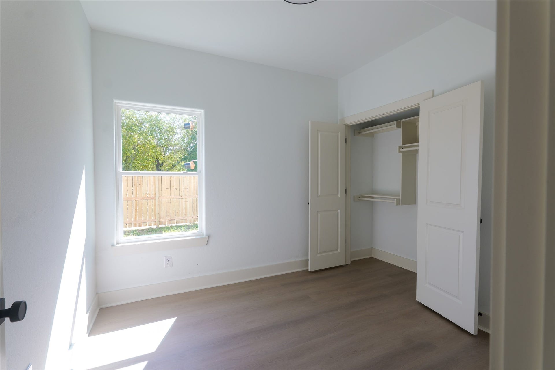 8430 Brandon Street, Houston, TX 77051 8430 Brandon Street, Houston, TX 77051