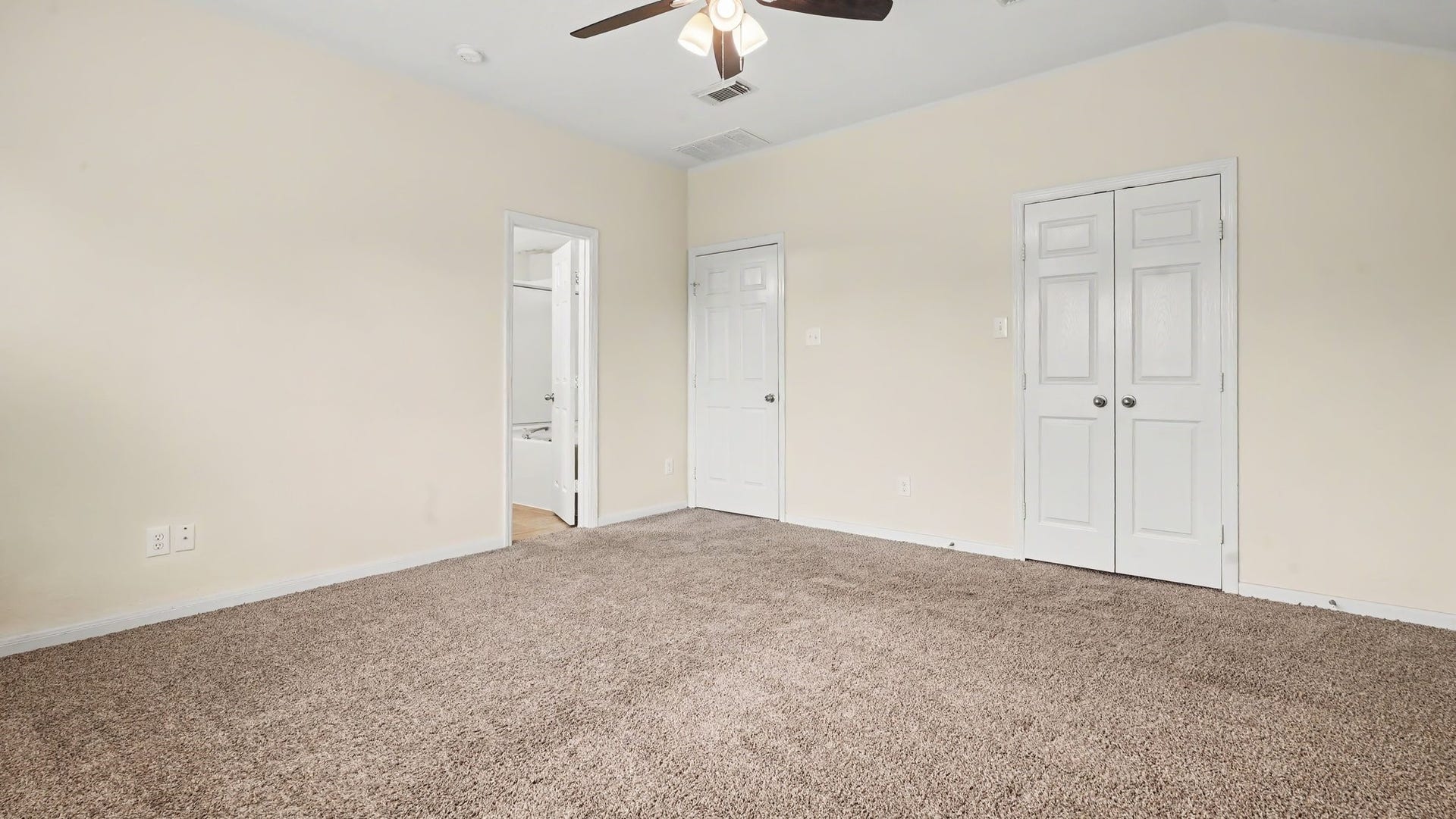3034 Ripple Bend Court, Pearland, TX 77581 3034 Ripple Bend Court, Pearland, TX 77581