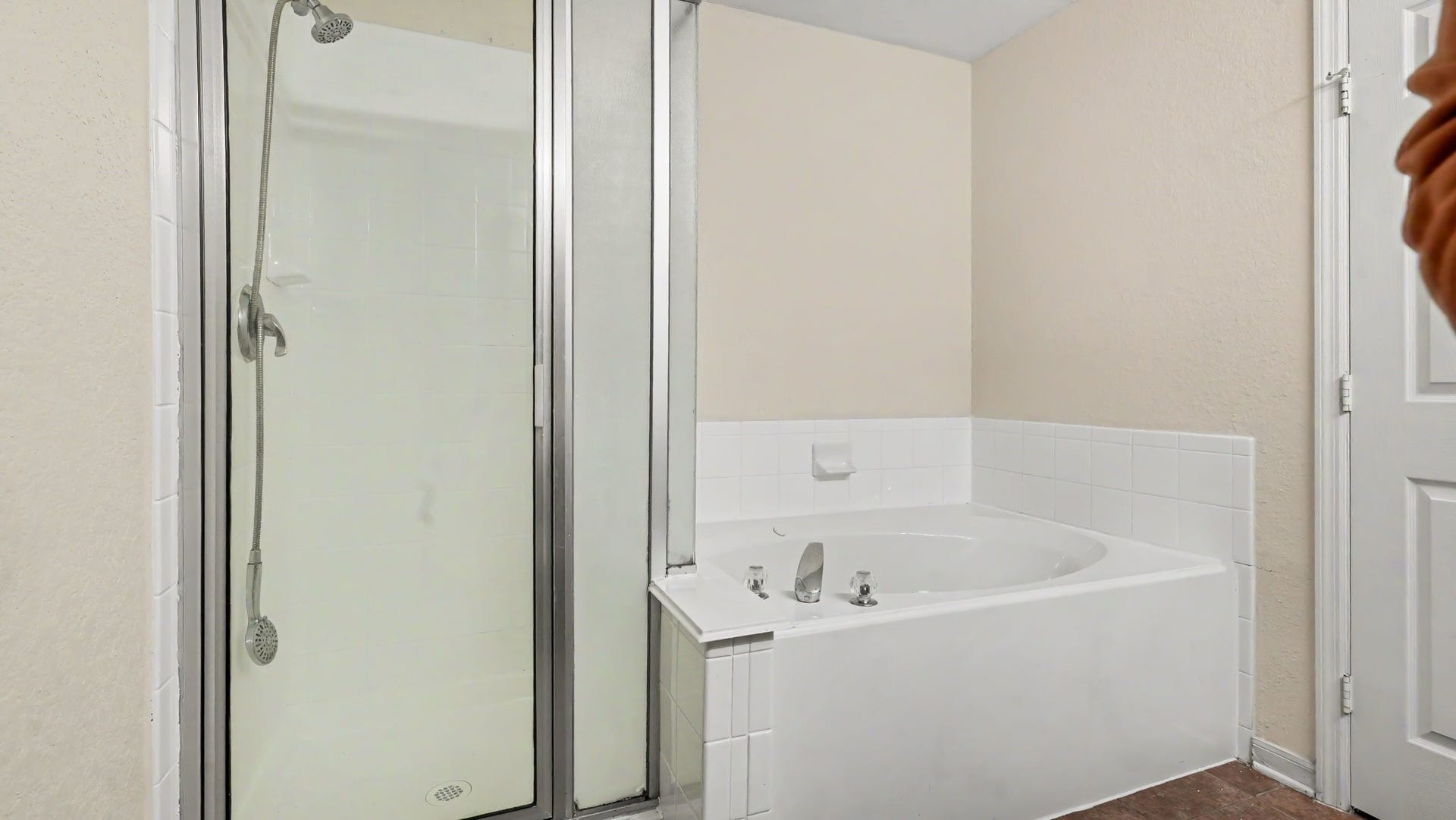 3034 Ripple Bend Court, Pearland, TX 77581 3034 Ripple Bend Court, Pearland, TX 77581