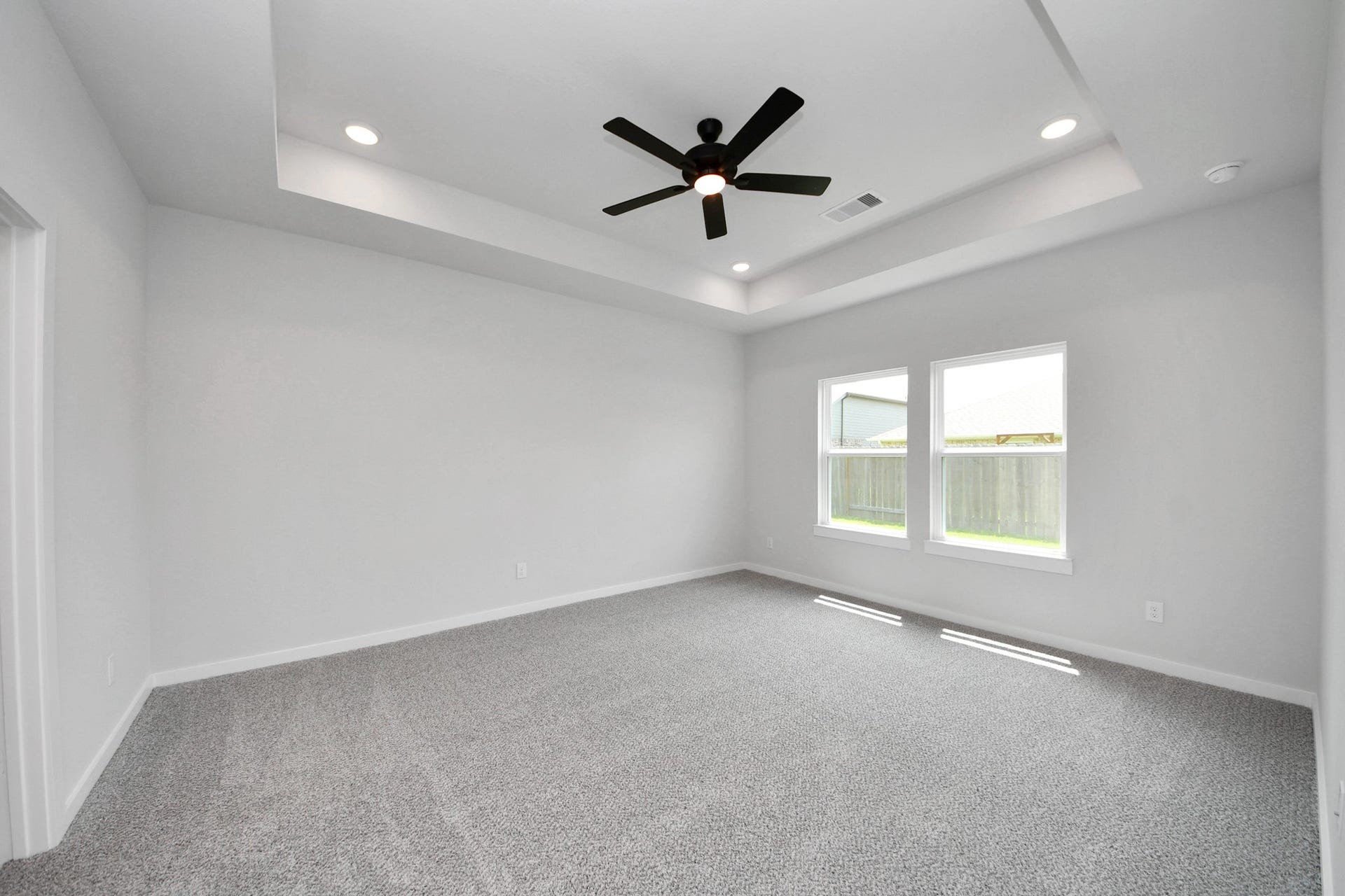 71 Leon Way, Dayton, TX 77535
