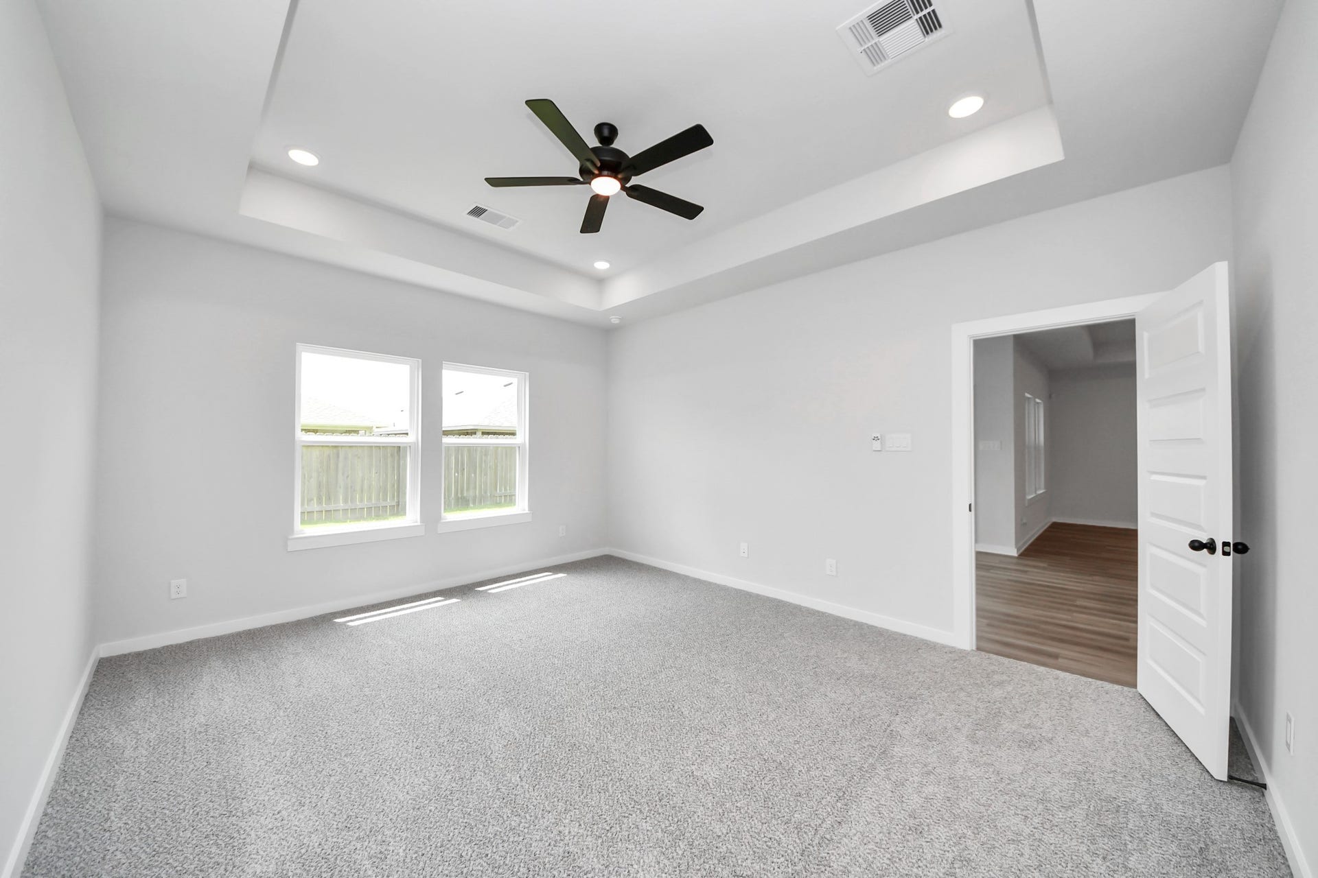 71 Leon Way, Dayton, TX 77535