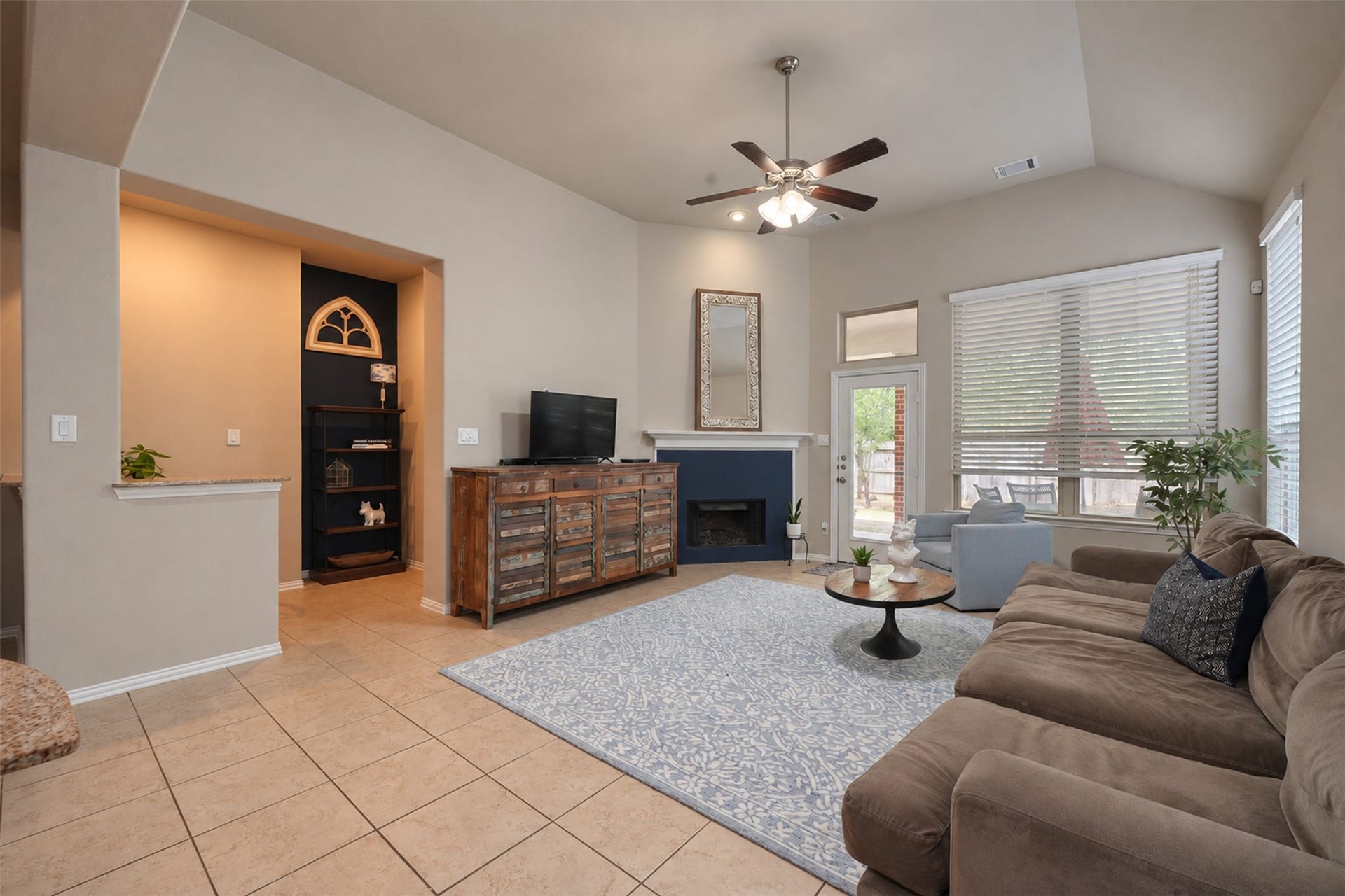 8219 Horsetail Court, Conroe, TX 77385 8219 Horsetail Court, Conroe, TX 77385