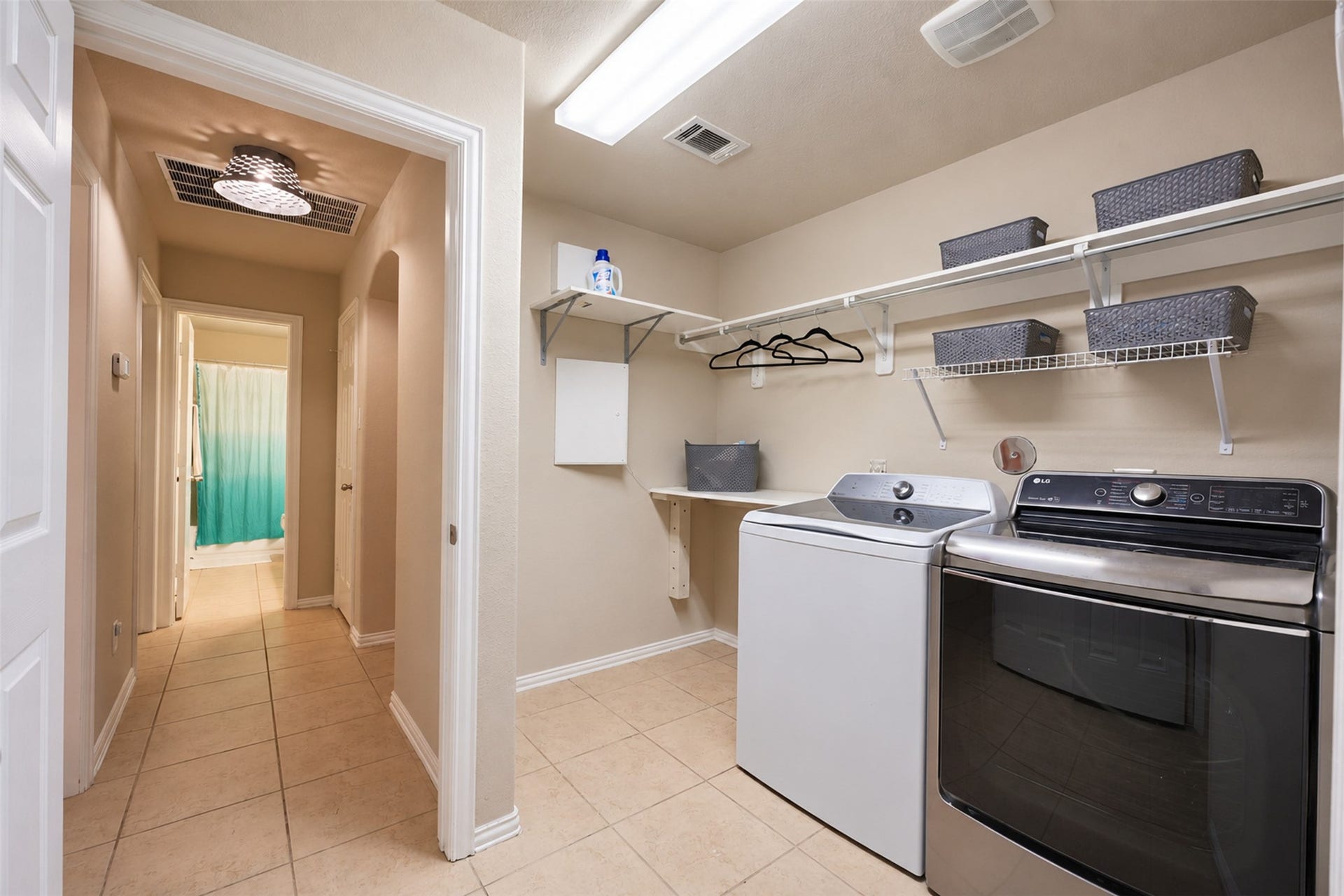 8219 Horsetail Court, Conroe, TX 77385 8219 Horsetail Court, Conroe, TX 77385