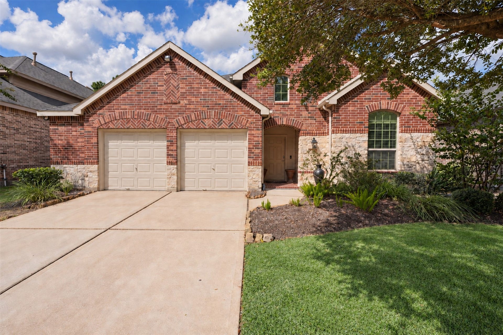 8219 Horsetail Court, Conroe, TX 77385 8219 Horsetail Court, Conroe, TX 77385