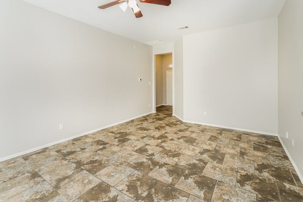 11927 Belle Court, Pinehurst, TX 77362 11927 Belle Court, Pinehurst, TX 77362