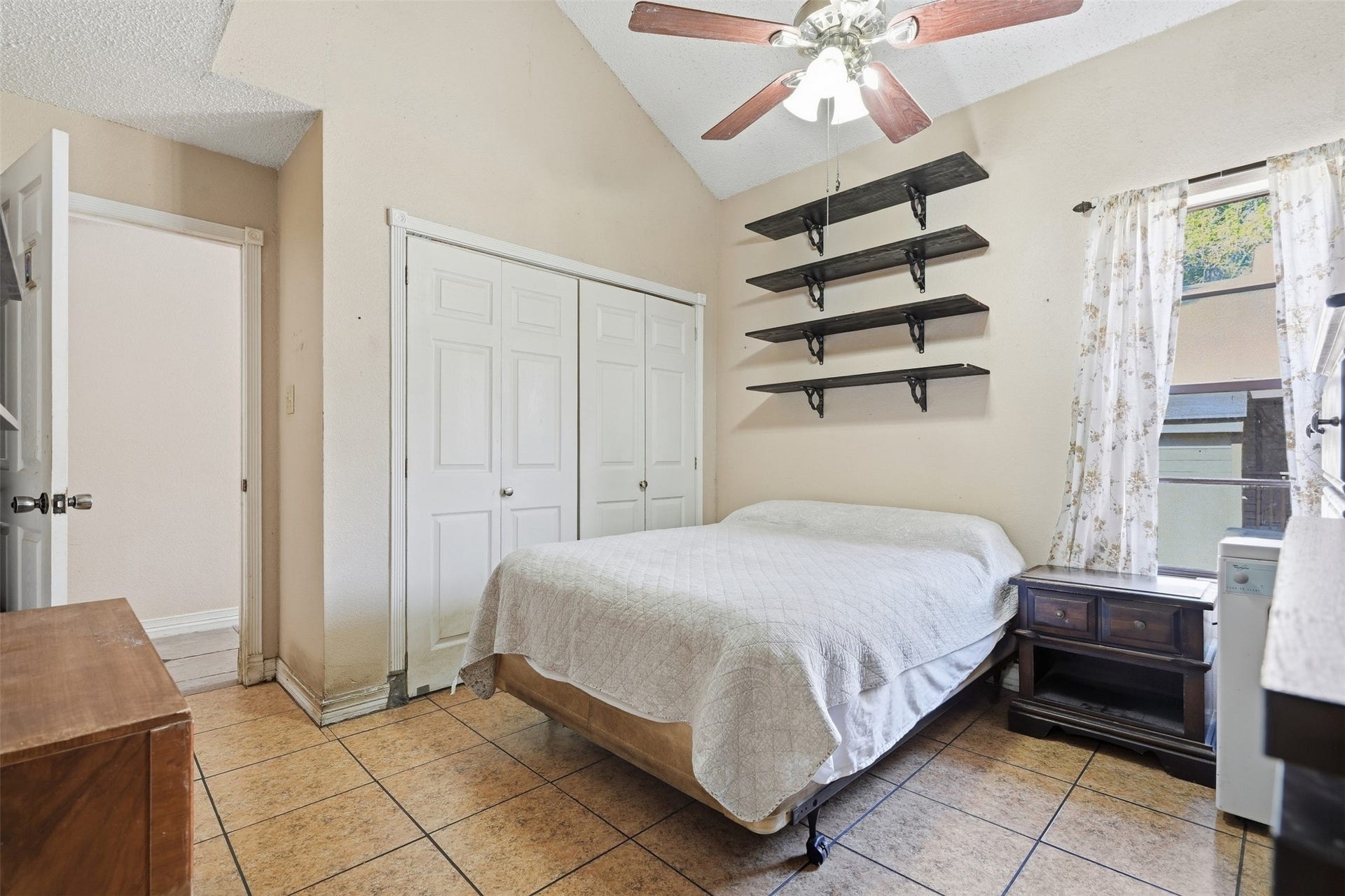 12900 Walden Road, #206, Montgomery, TX 77356