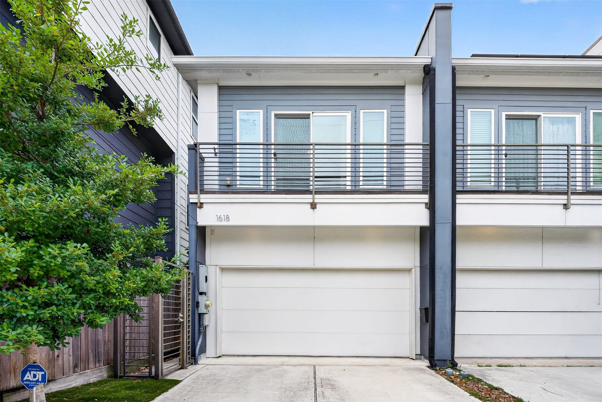 1618 Ruthven Street, Houston, TX 77019 1618 Ruthven Street, Houston, TX 77019