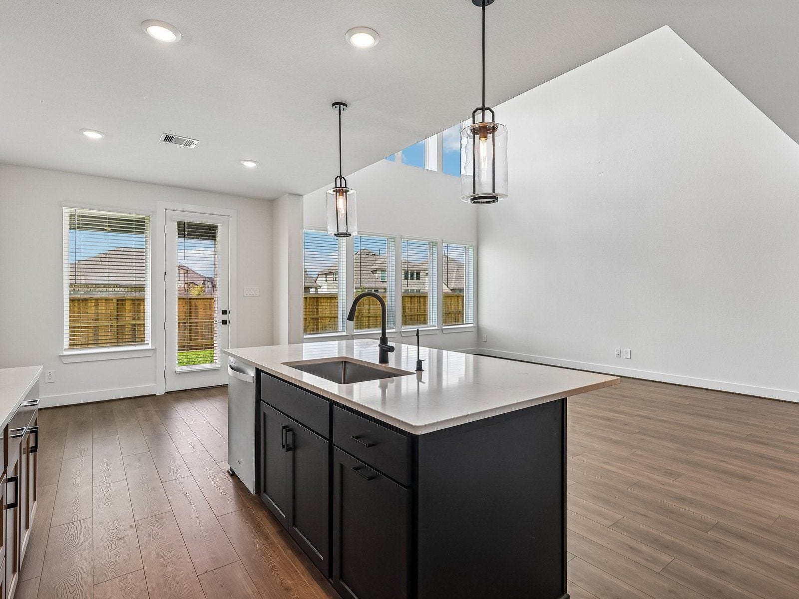5507 Knight Court, Rosenberg, TX 77471