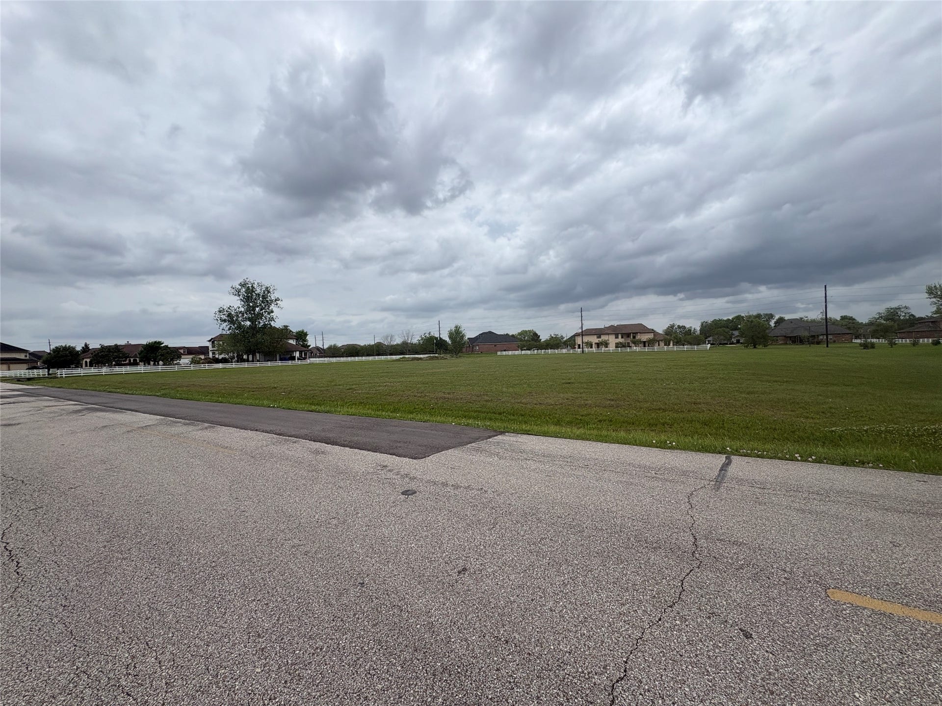 5927 Bridlewood Drive, Richmond, TX 77469 5927 Bridlewood Drive, Richmond, TX 77469