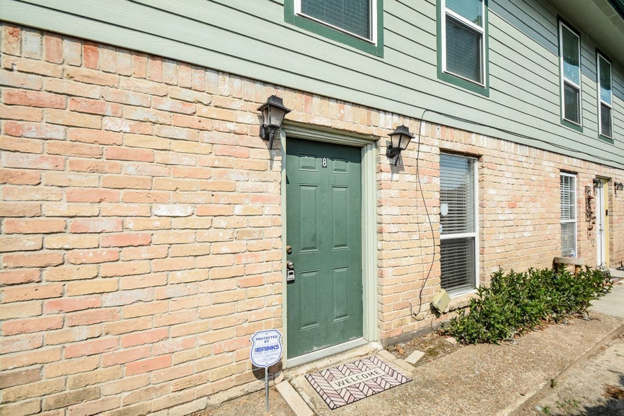 Property photo for 1116 Murrayhill Drive, #8, Houston, TX