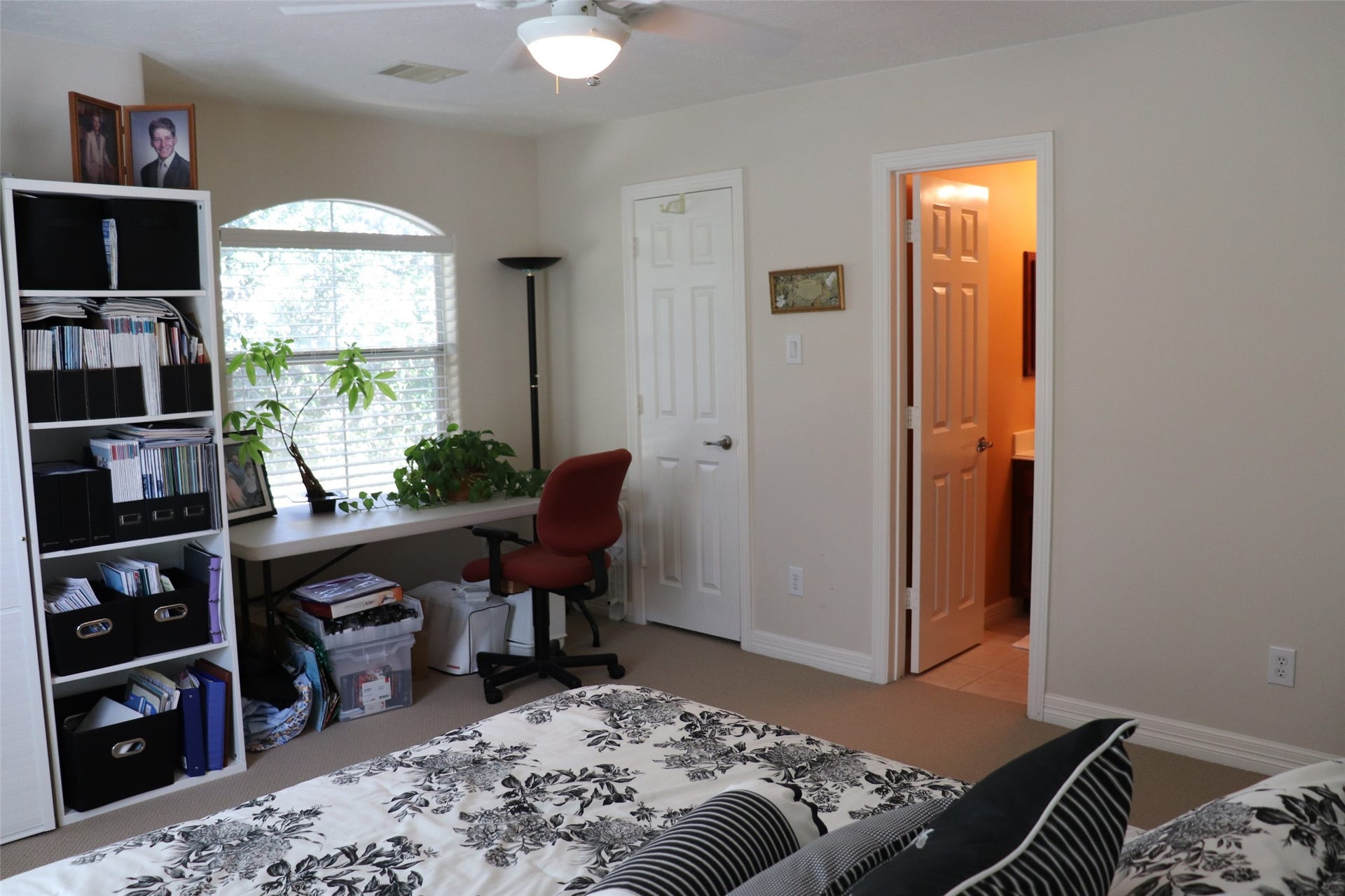 4010 Park Thicket, Pasadena, TX 77058 4010 Park Thicket, Pasadena, TX 77058