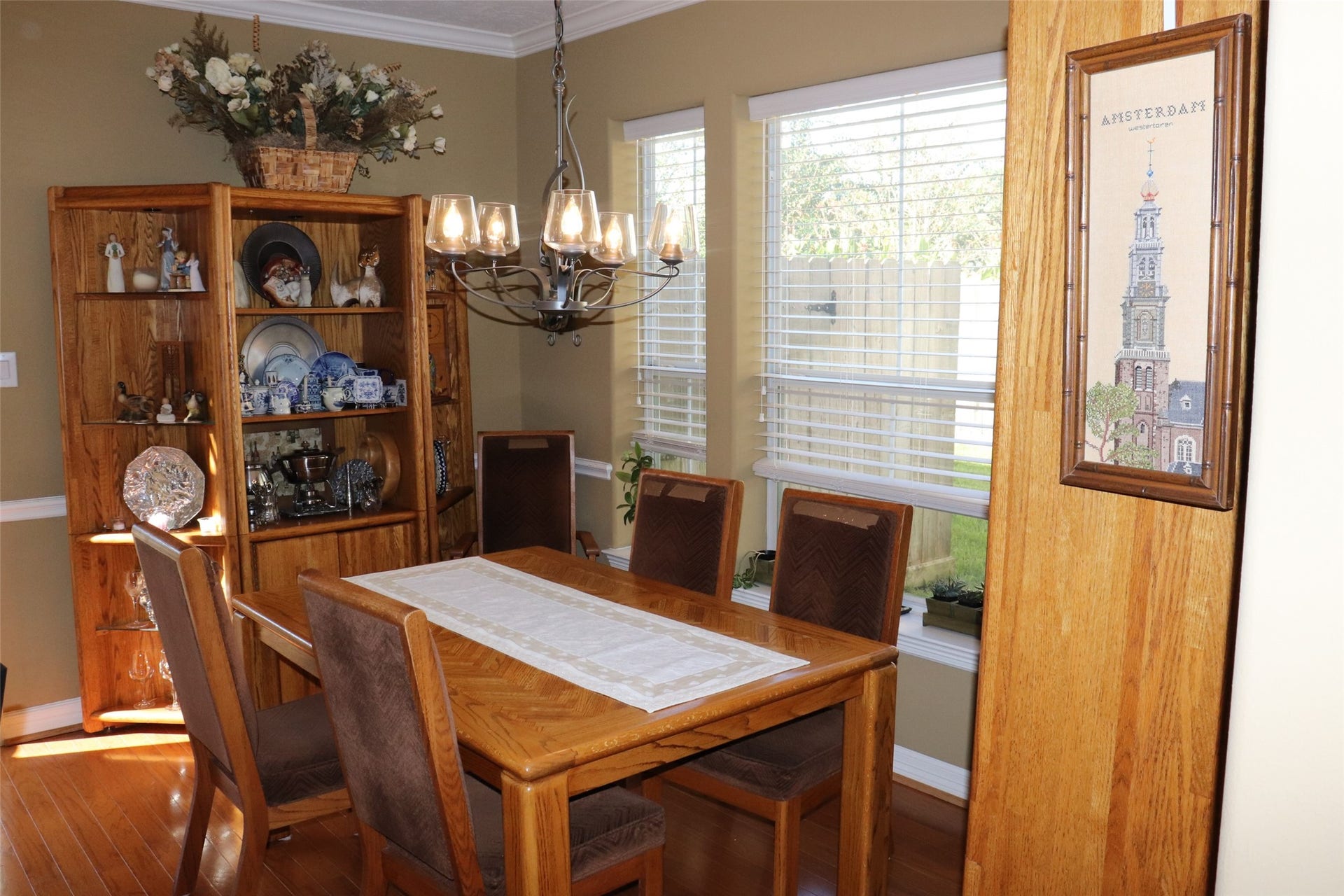 4010 Park Thicket, Pasadena, TX 77058 4010 Park Thicket, Pasadena, TX 77058