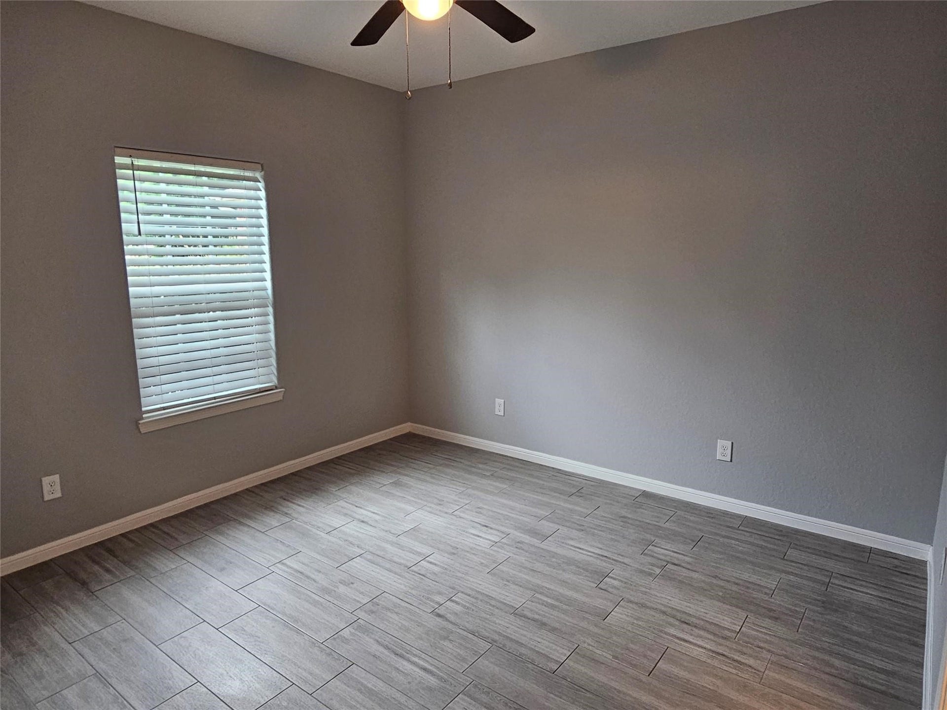 120 W 12th Street, Deer Park, TX 77536