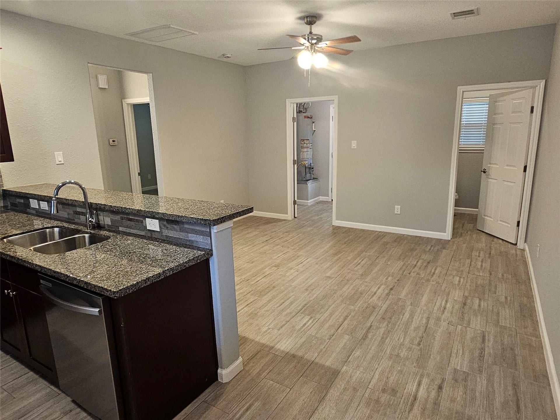 120 W 12th Street, Deer Park, TX 77536