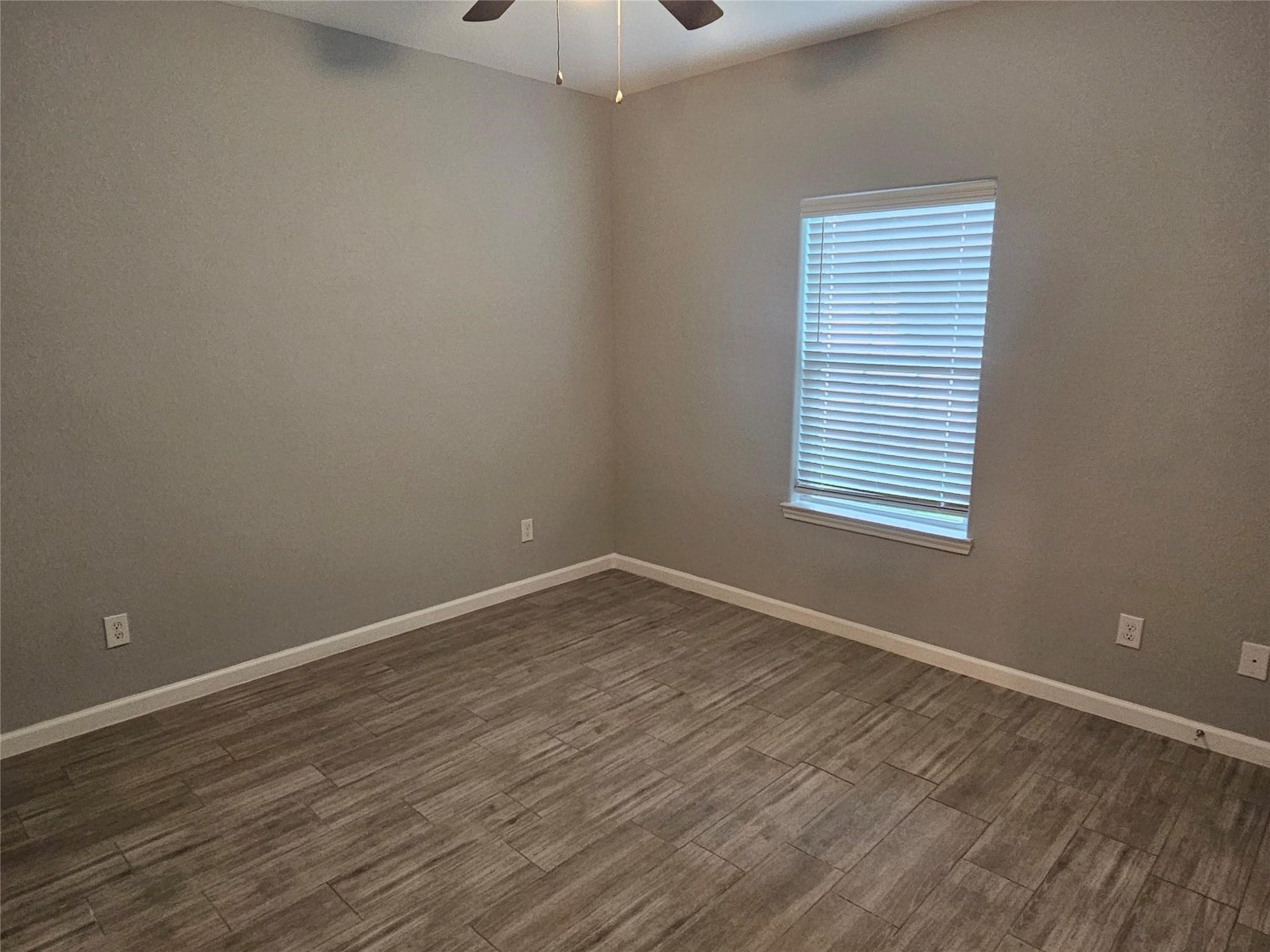 120 W 12th Street, Deer Park, TX 77536