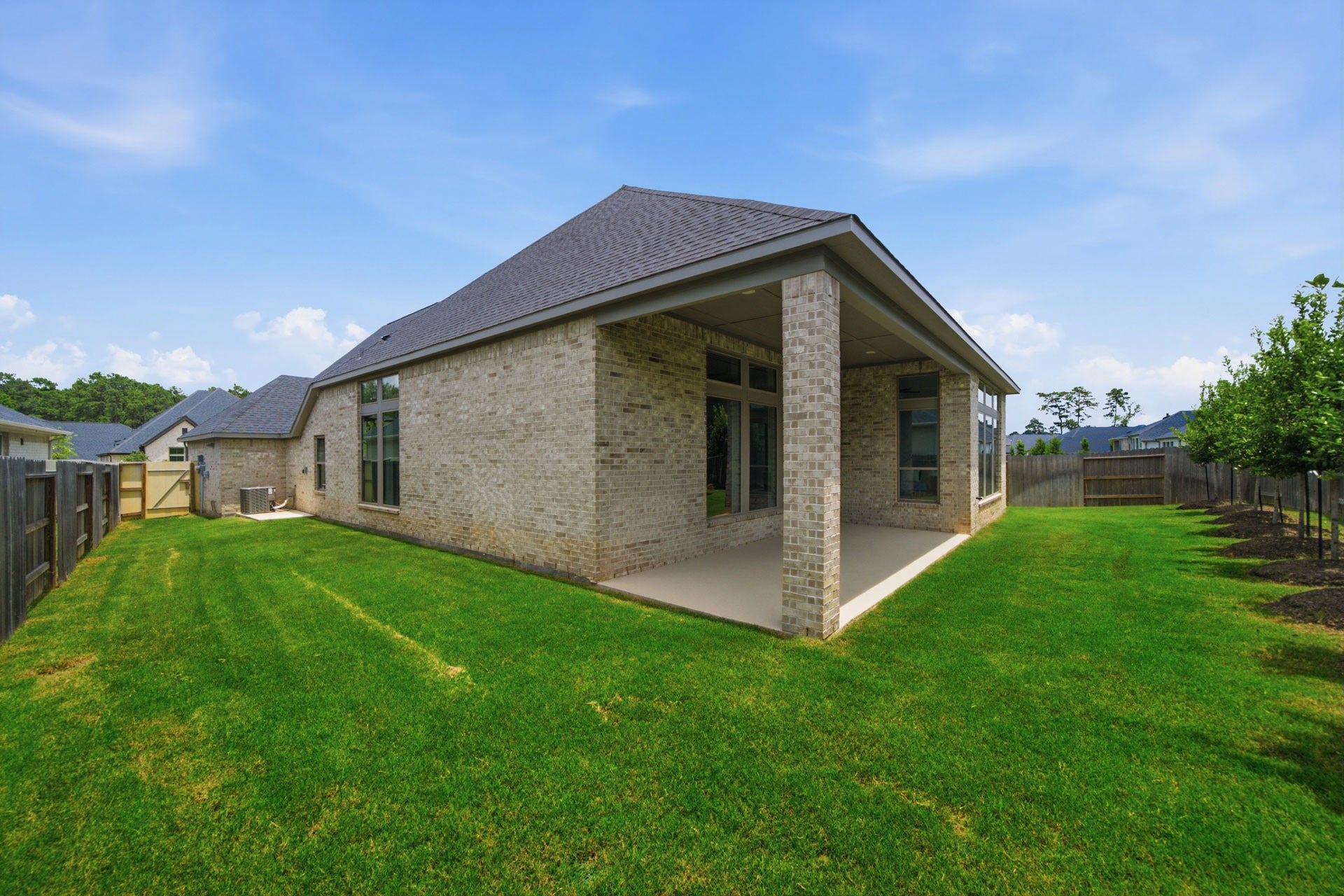 15265 Tree Swallow Court, Magnolia, TX 77354