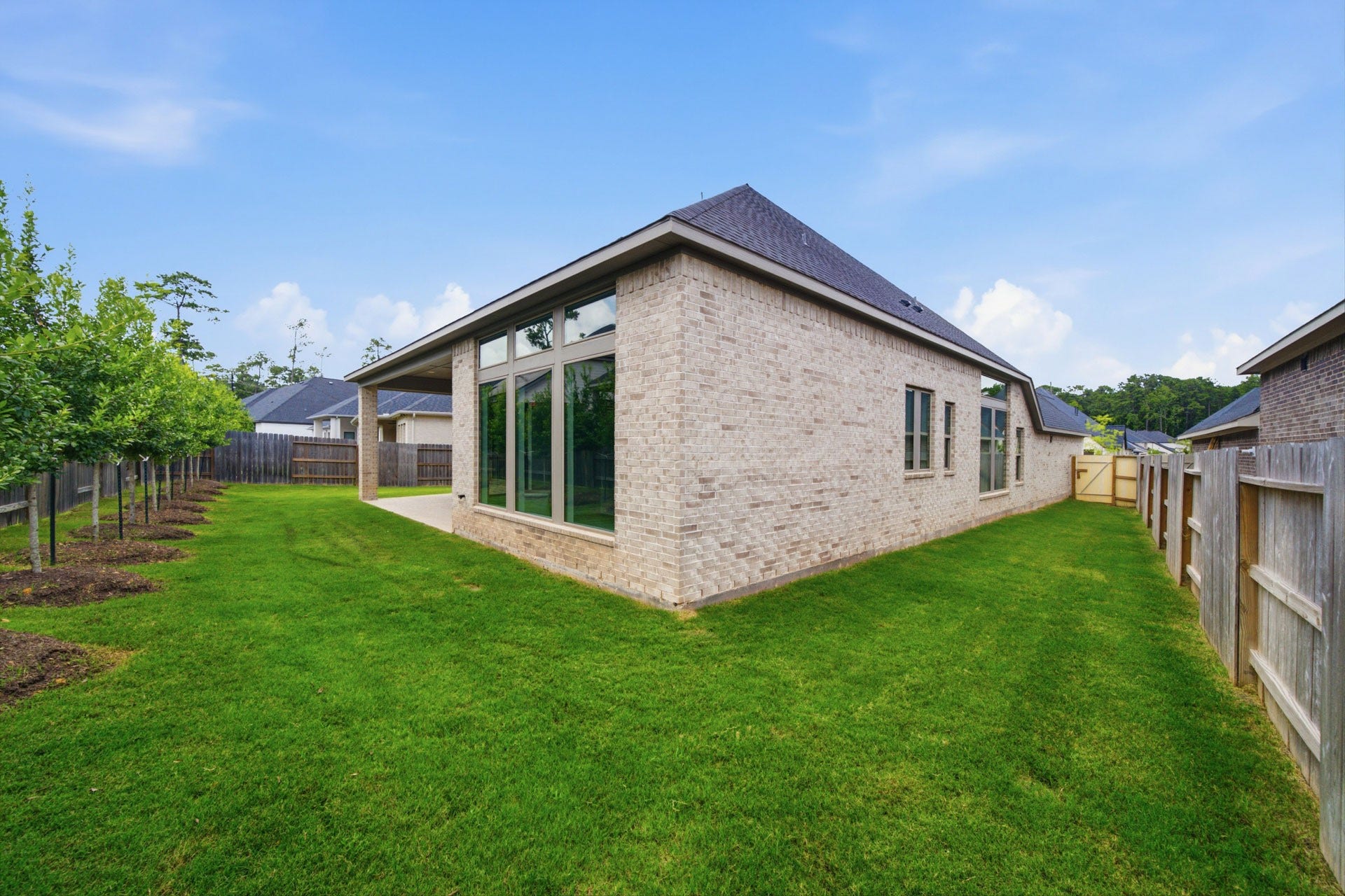 15265 Tree Swallow Court, Magnolia, TX 77354