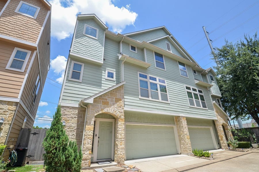 Property photo for 3307 Home Point Drive, Houston, TX