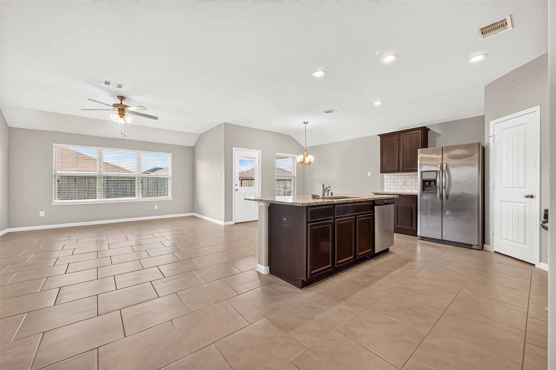 3002 Lightles Manor Court, Katy, TX 77494 Granite Counter tops in the kitchen.