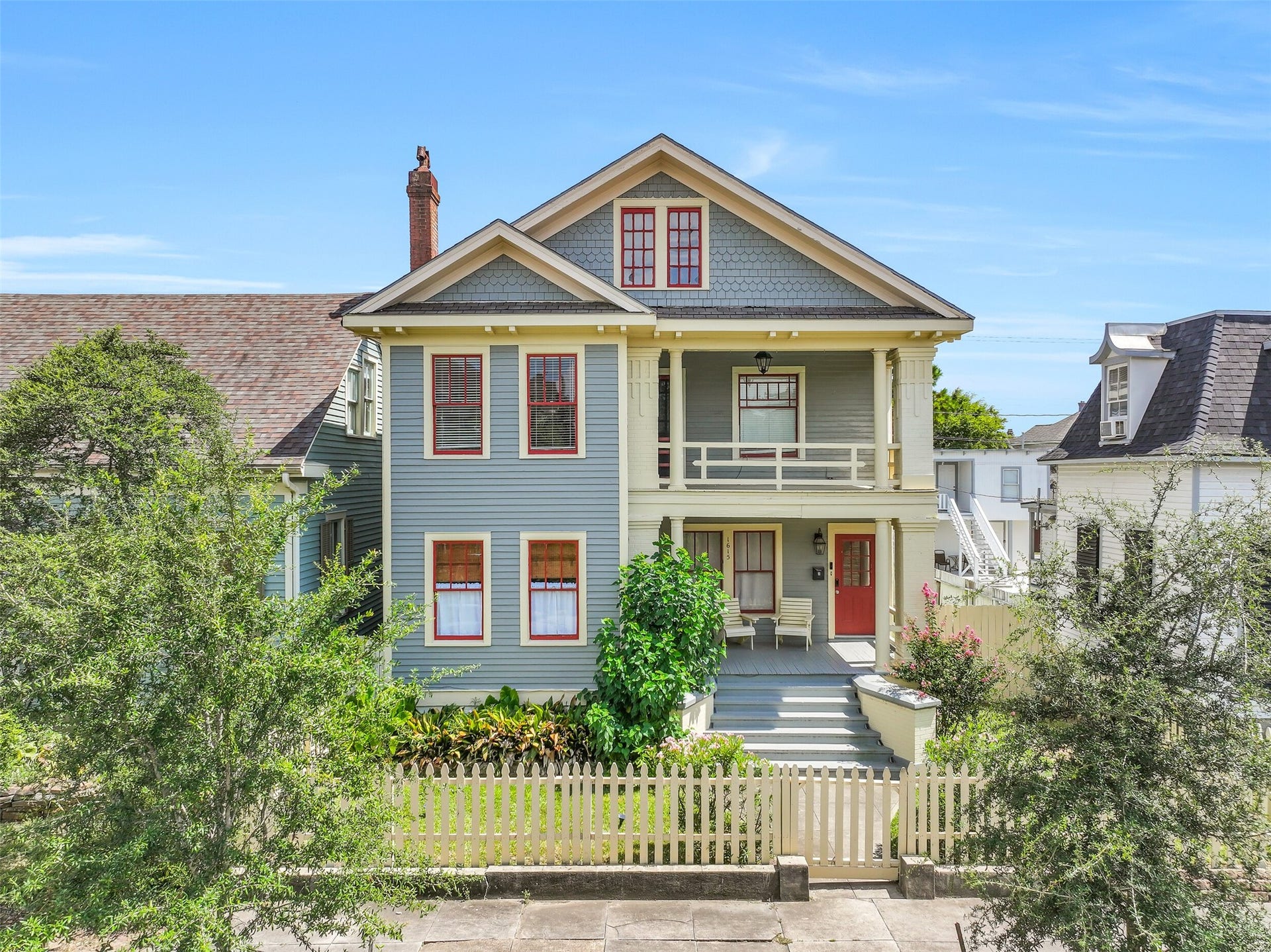 1615 Winnie Street, #2, Galveston, TX 77550 Welcome to 1615 Winnie Street! This quaint property is tucked away on the quiet East End Historic District has been lovingly and meticulously maintained by the owner. The upstairs unit #2 is currently available for lease and ready for an immediate move in.