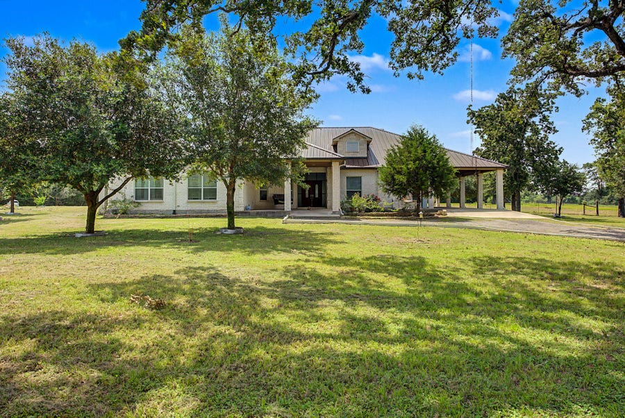Property photo for 39595 Bosque Road, Hempstead, TX