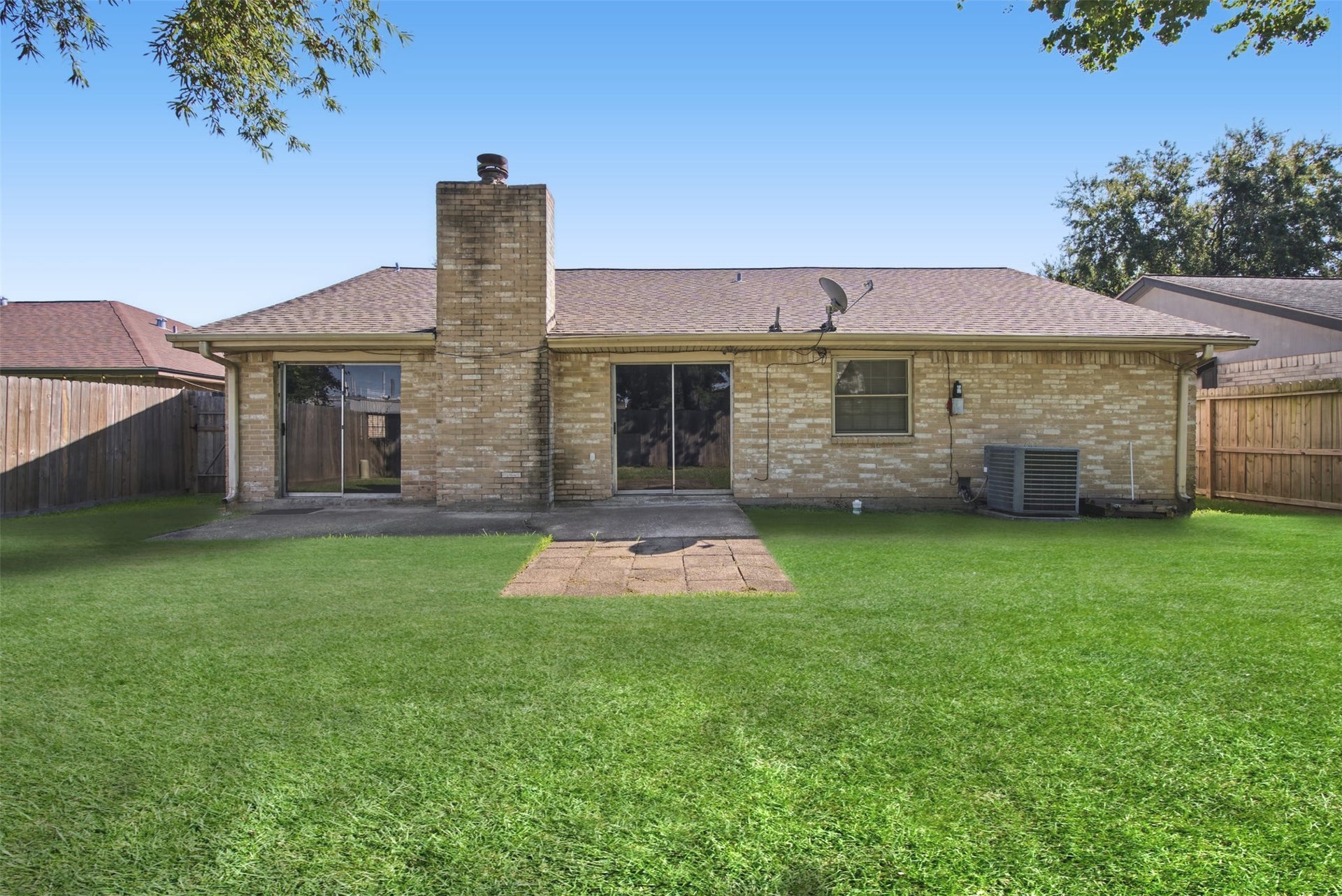 1323 Castle Glen Drive, Houston, TX 77015 Your own outdoor escape awaits! Step outside to a spacious, fully fenced backyard with plenty of room for weekend barbecues, outdoor entertaining, or simply enjoying a peaceful afternoon in the sunshine.