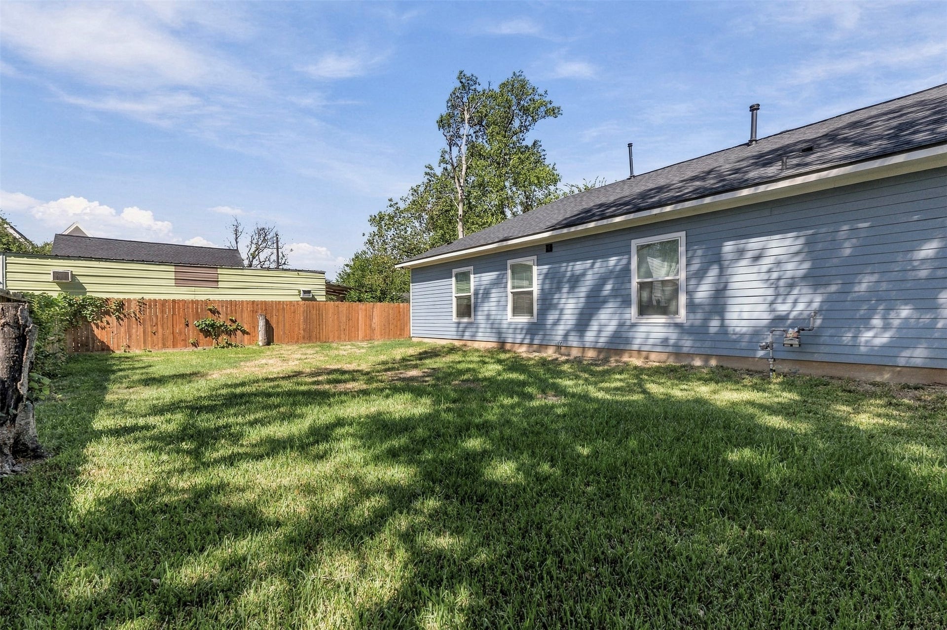 6834 Goforth Street, Houston, TX 77021 6834 Goforth Street, Houston, TX 77021
