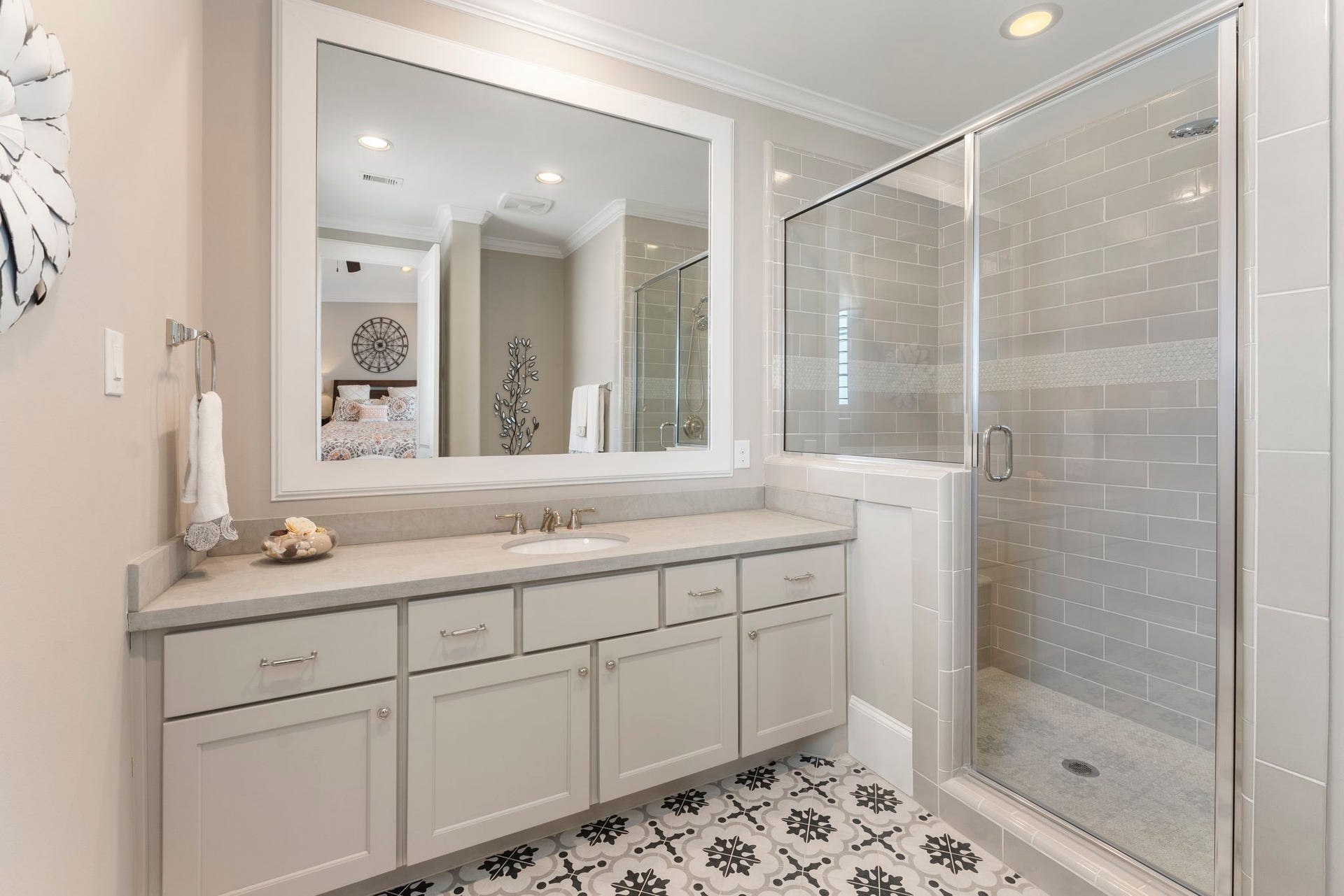79 Simon Lake Lane, The Woodlands, TX 77381 Beautiful ensuite bath with quartz vanity and walk-in shower.