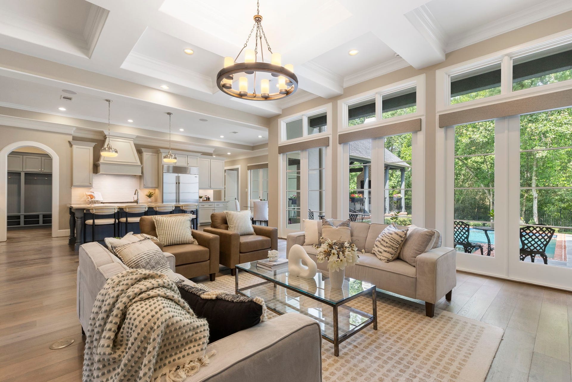 79 Simon Lake Lane, The Woodlands, TX 77381 Welcome to 79 Simon Lake!