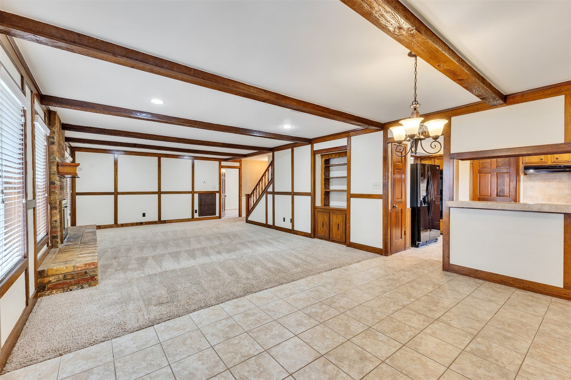 4 Kingsley Court, Conroe, TX 77304